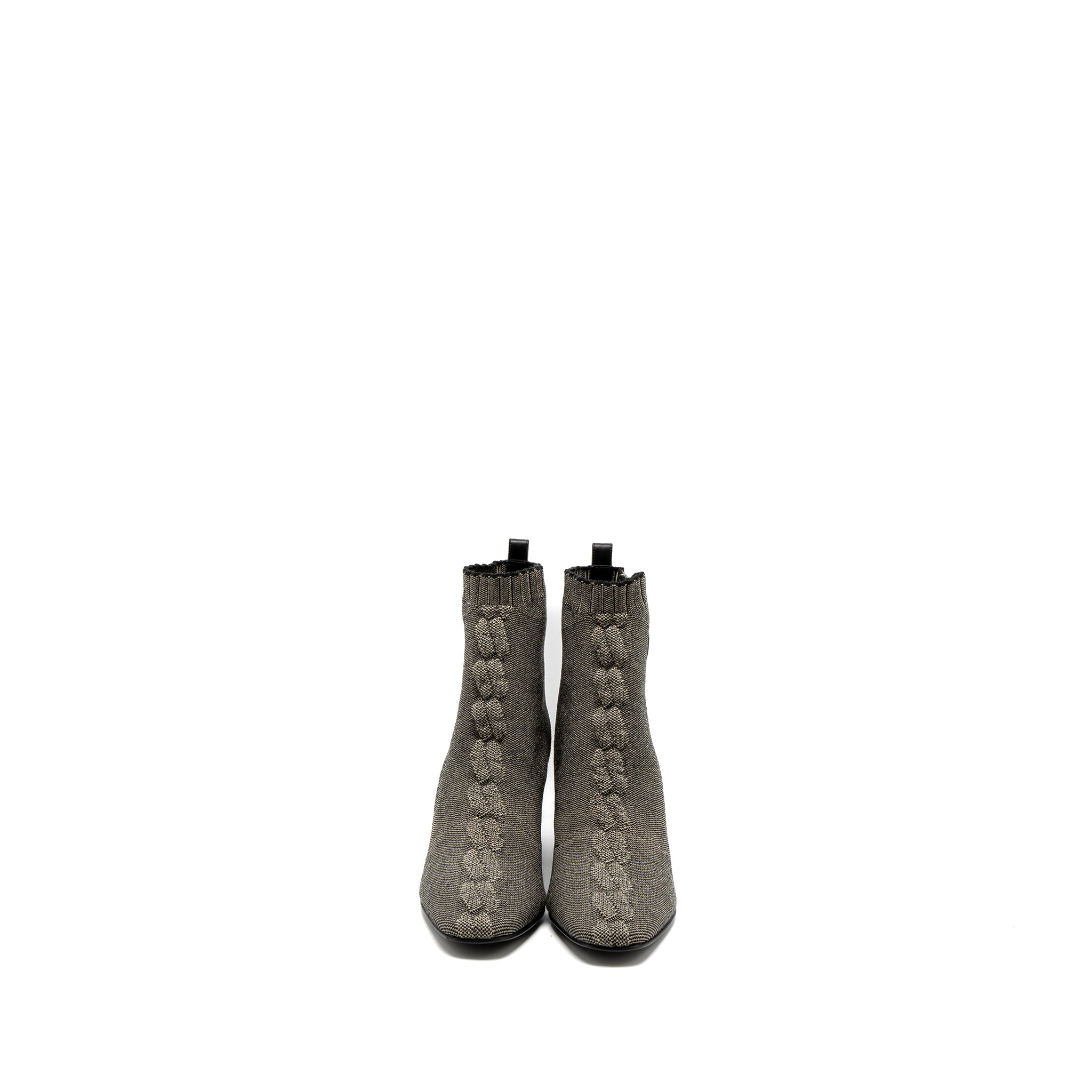 Hermes Size 37.5 Golfer 60 Ankle Boot Calfskin Nocciola/Black - Image 3