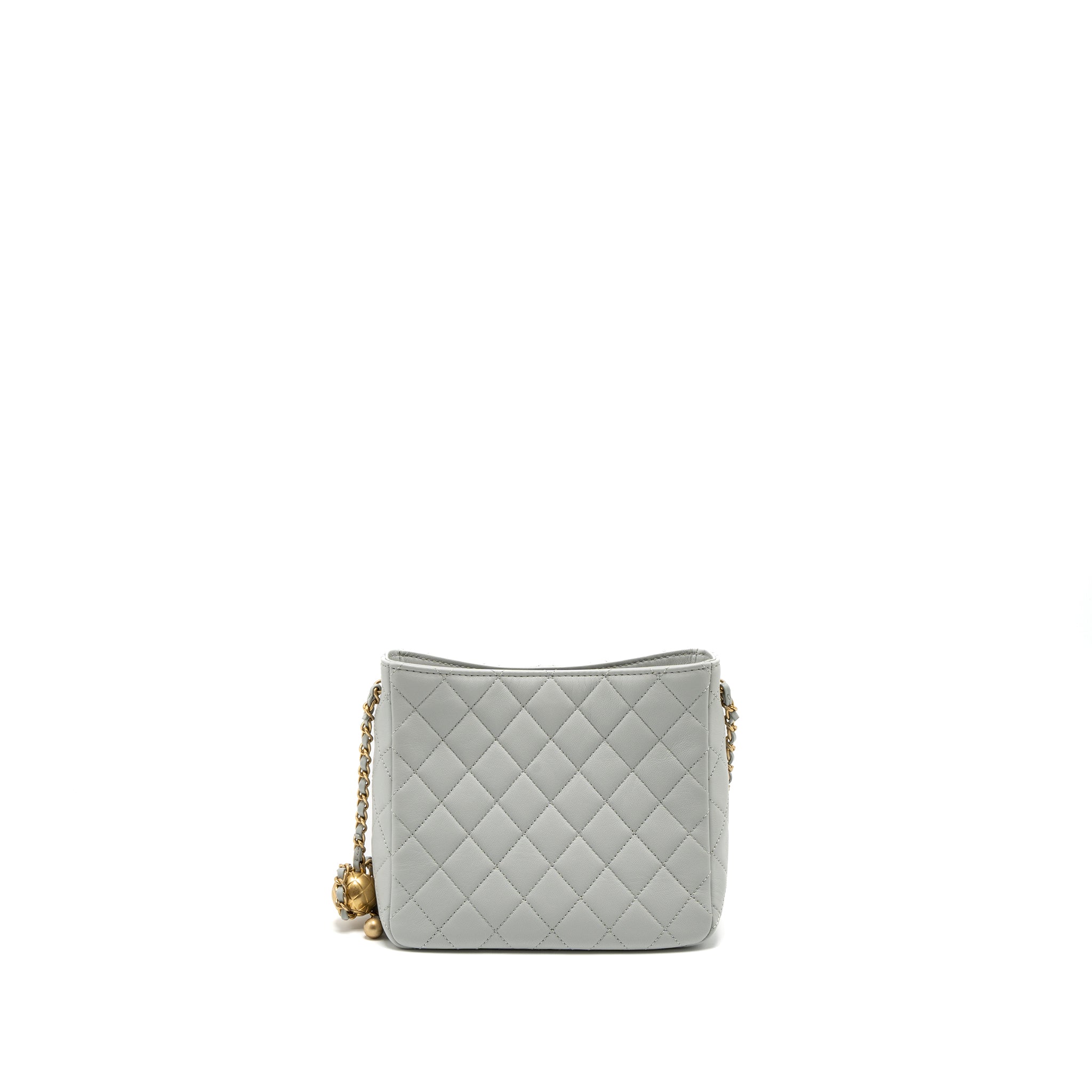 Chanel Pearl Crush Hobo Bag Lambskin Light Grey Brushed GHW (Microchip) - Image 2