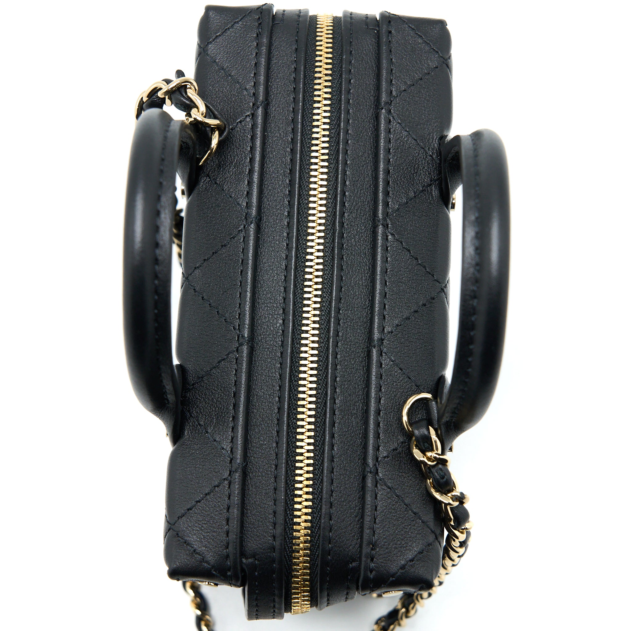 Chanel 22B Small Vanity Case Calfskin Black GHW (Microchip) - Image 7
