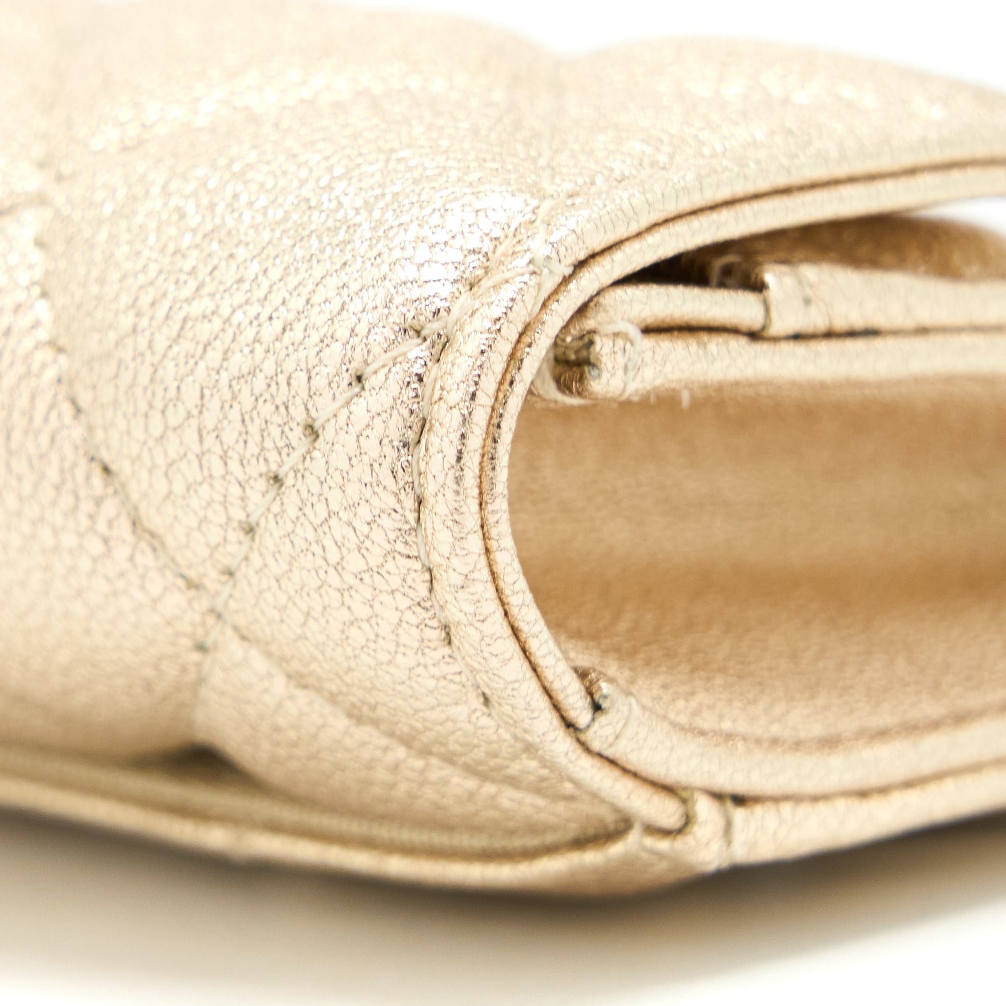 Chanel Quilted Classic Flap Card Holder Lambskin Gold LGHW - Image 7