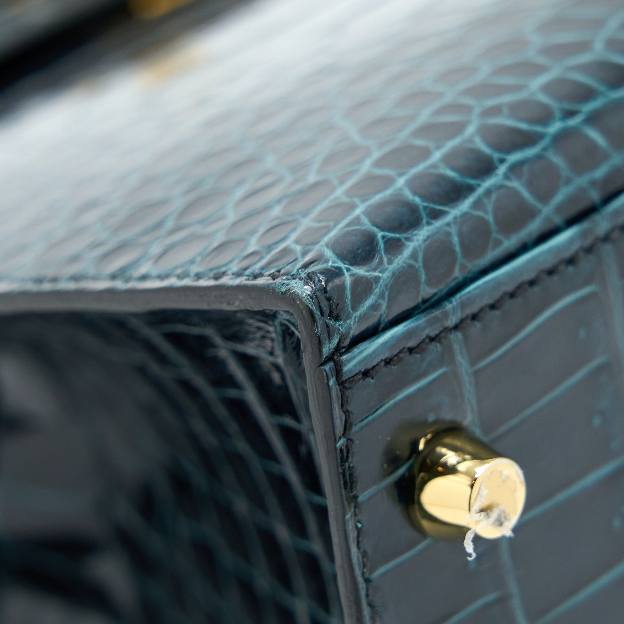 Hermes Kelly 28 Crocodile Porous Kisses V0 Vert Rousseau GHW Stamp D - Image 13