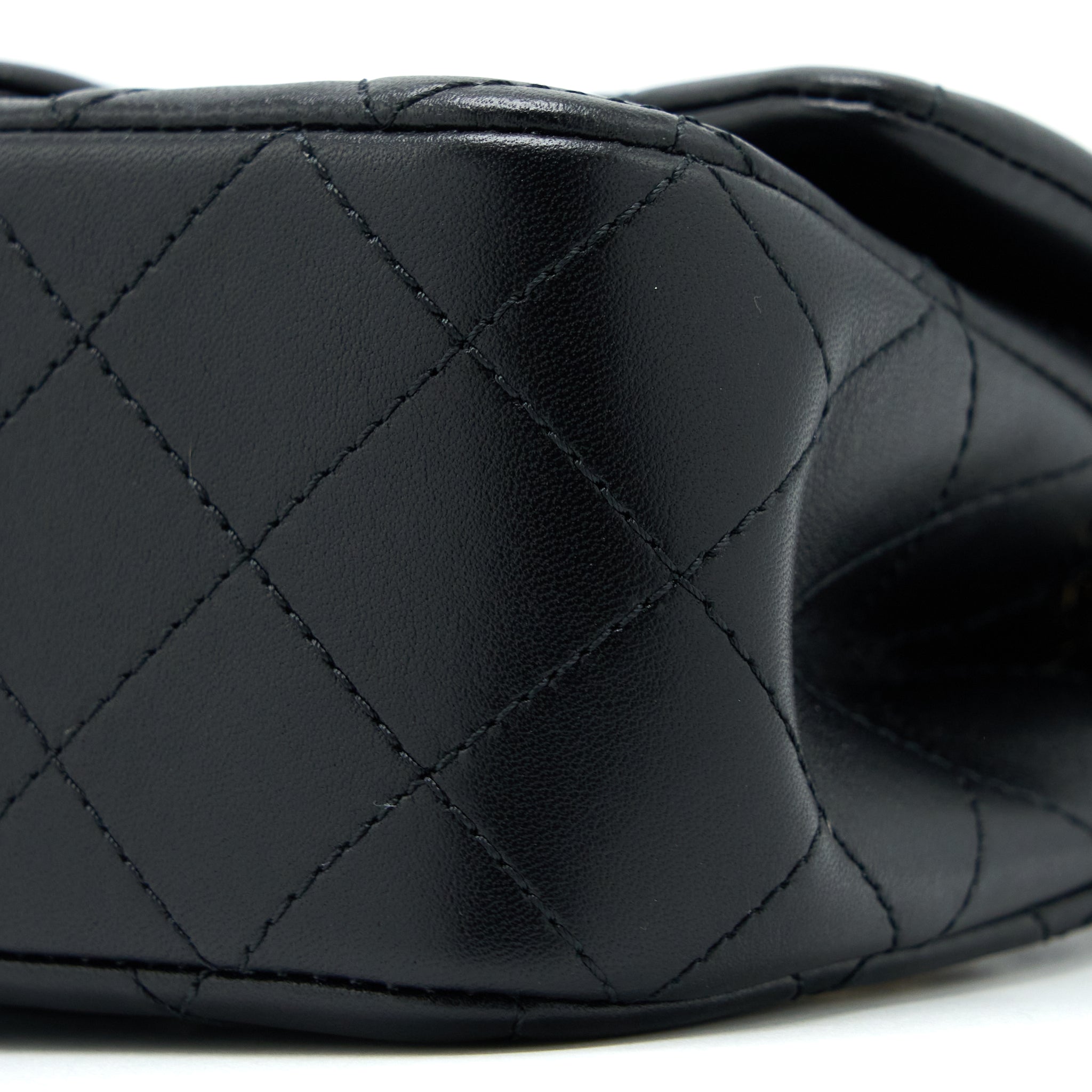 Chanel 23c Pearl Crush Mini Rectangular Lambskin Black LGHW (Microchip) - Image 11