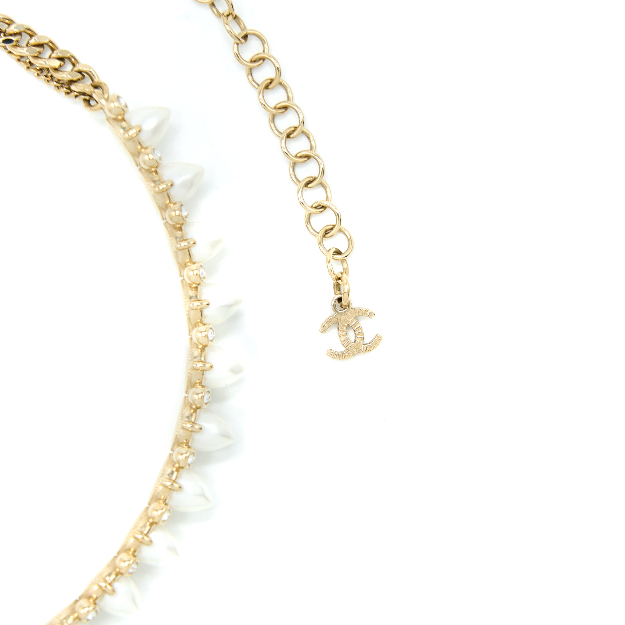Chanel Crystal CC Logo Chocker Pearl/Crystal Light Gold Tone - Image 4