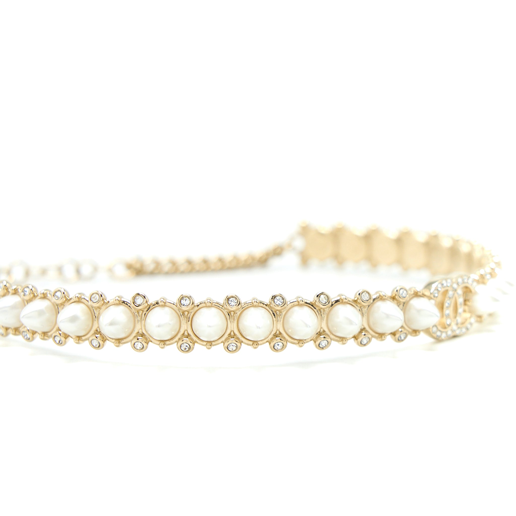 Chanel Crystal CC Logo Chocker Pearl/Crystal Light Gold Tone - Image 3