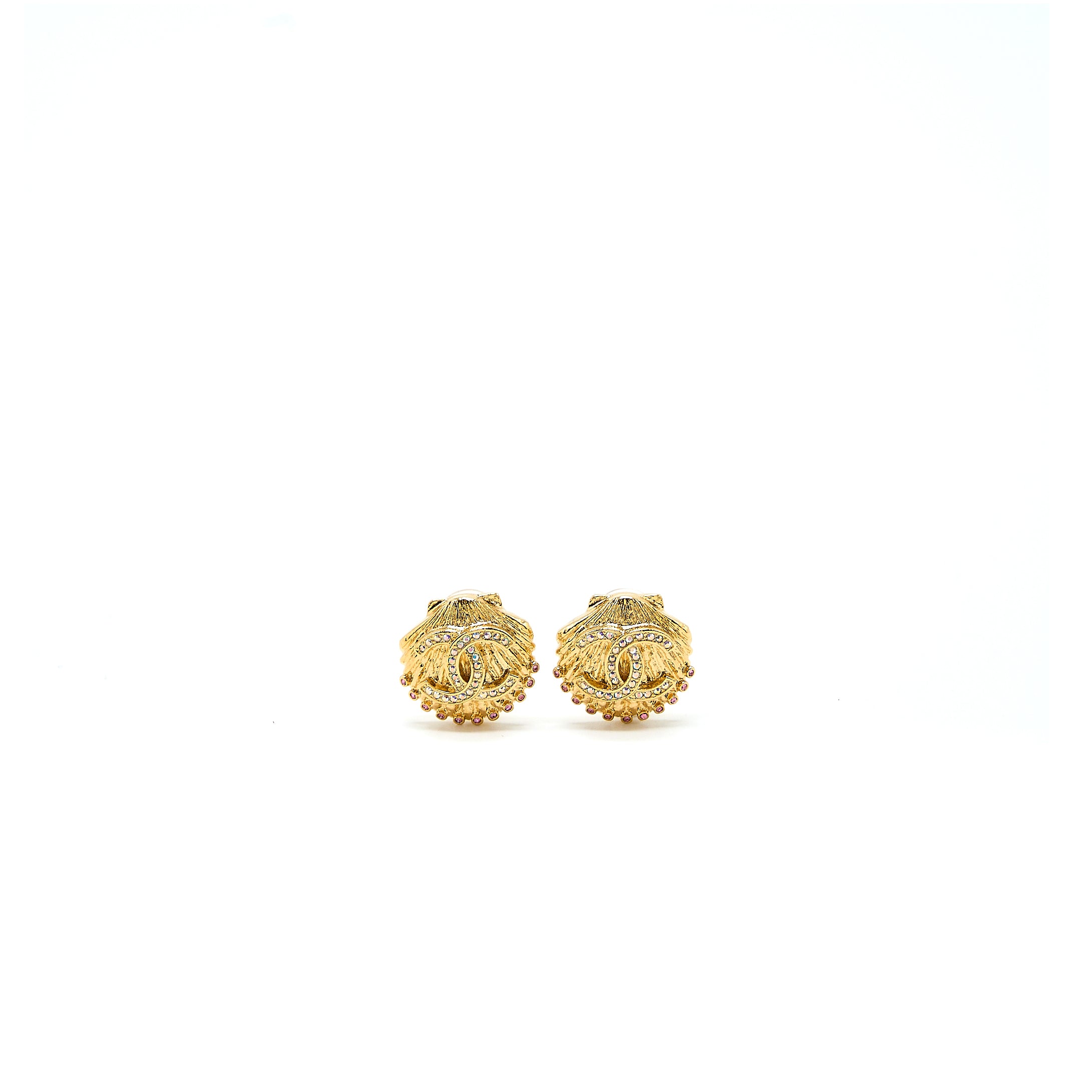 Chanel CC Logo/Shell Earclips Multicolour Crystal Gold Tone