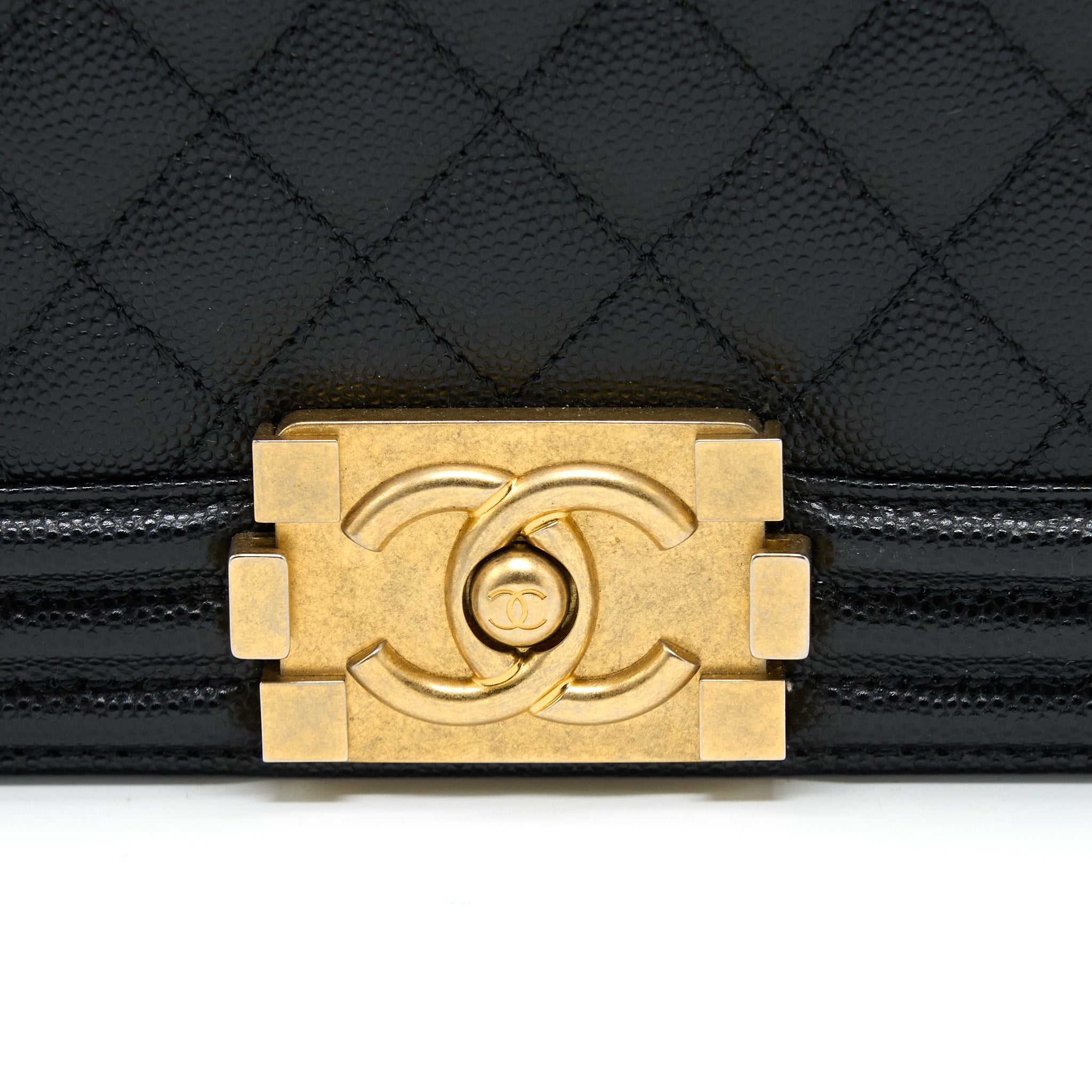 Chanel Medium Boy Bag Caviar Black Brushed GHW - Image 7