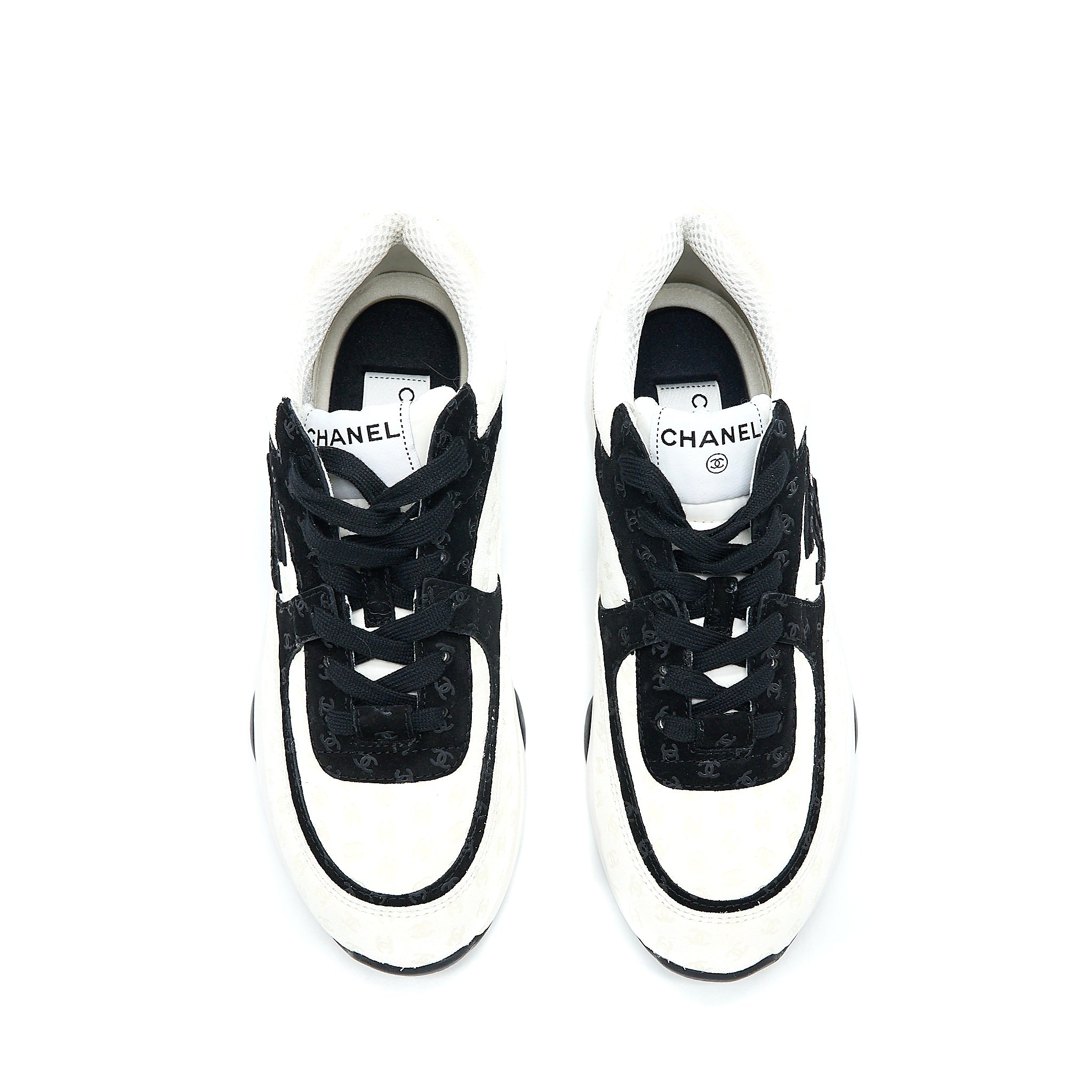Chanel Size 38.5 22A Trainers Printed Suede Calfskin Black/White - Image 3