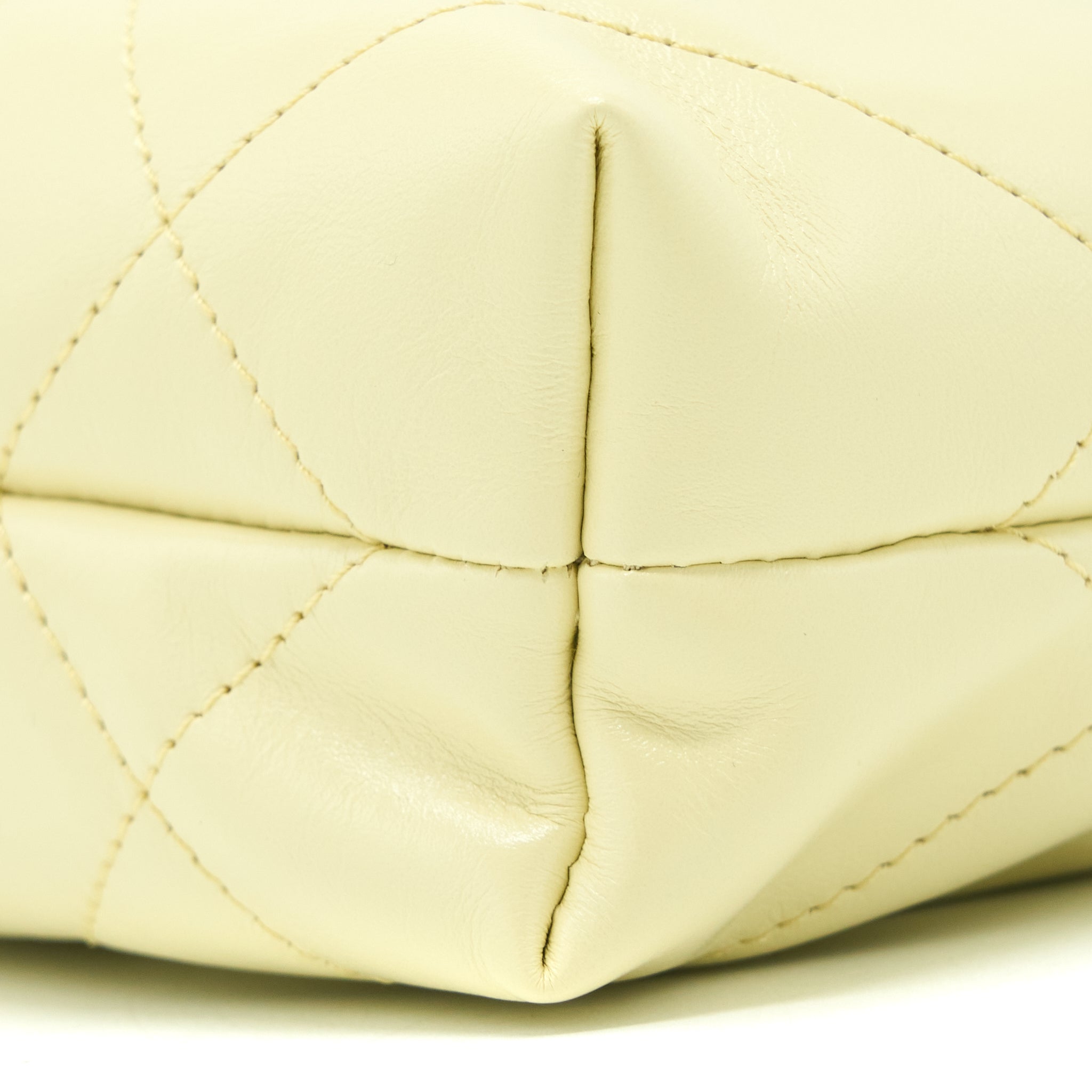 Chanel 23S Mini 22 Bag Shiny Calfskin Light Yellow GHW (Microchip) - Image 7
