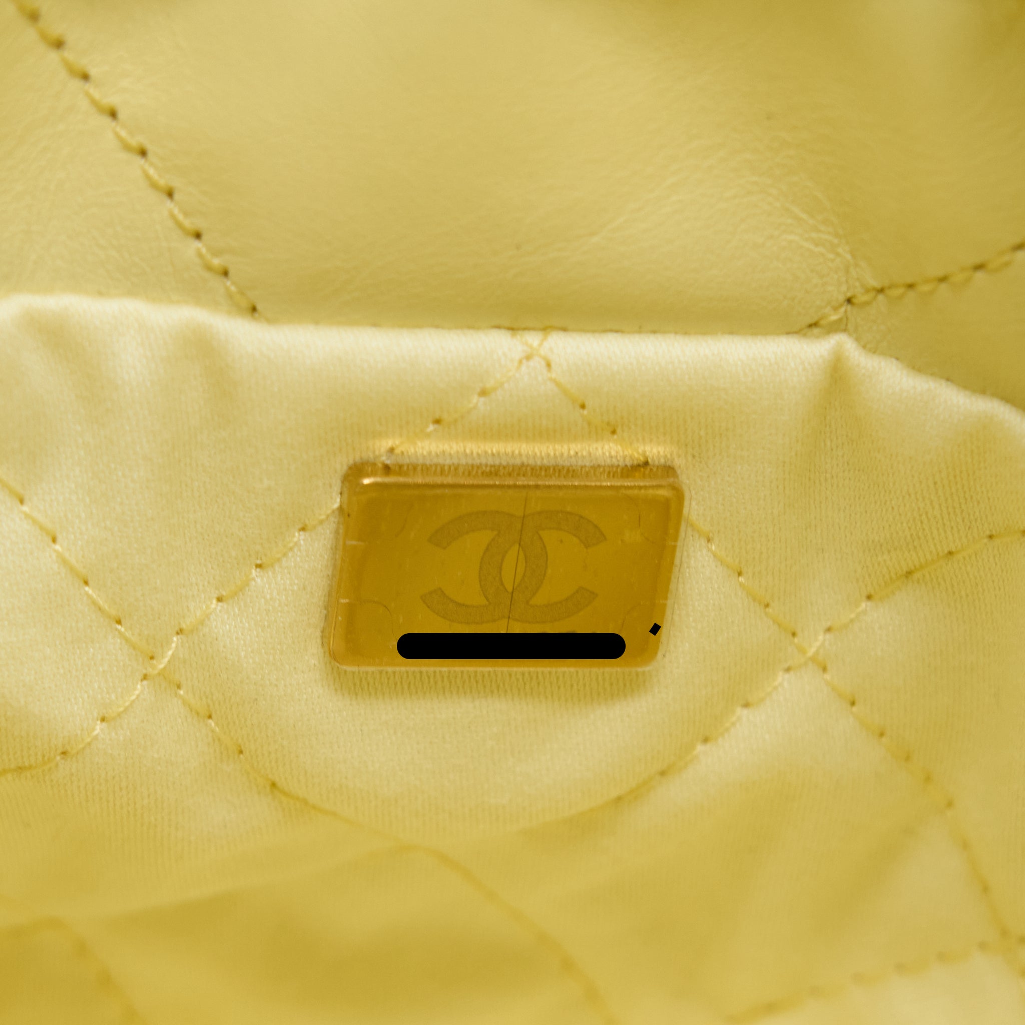 Chanel 23S Mini 22 Bag Shiny Calfskin Light Yellow GHW (Microchip) - Image 10