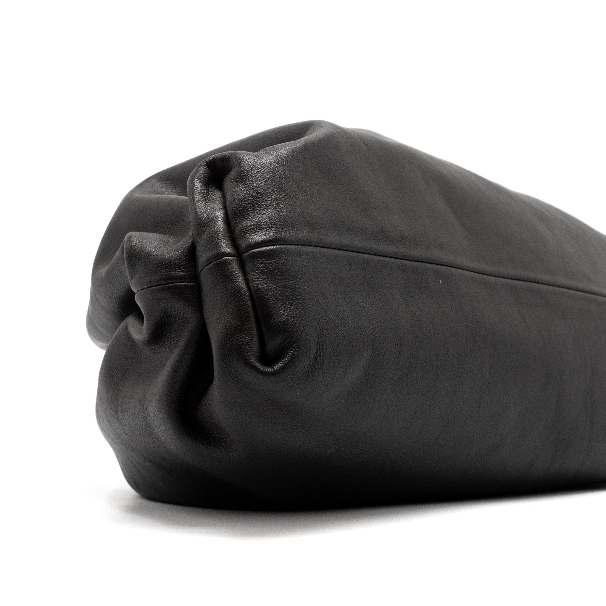Bottega Veneta Clutch Calfskin Dark Brown GHW - Image 9