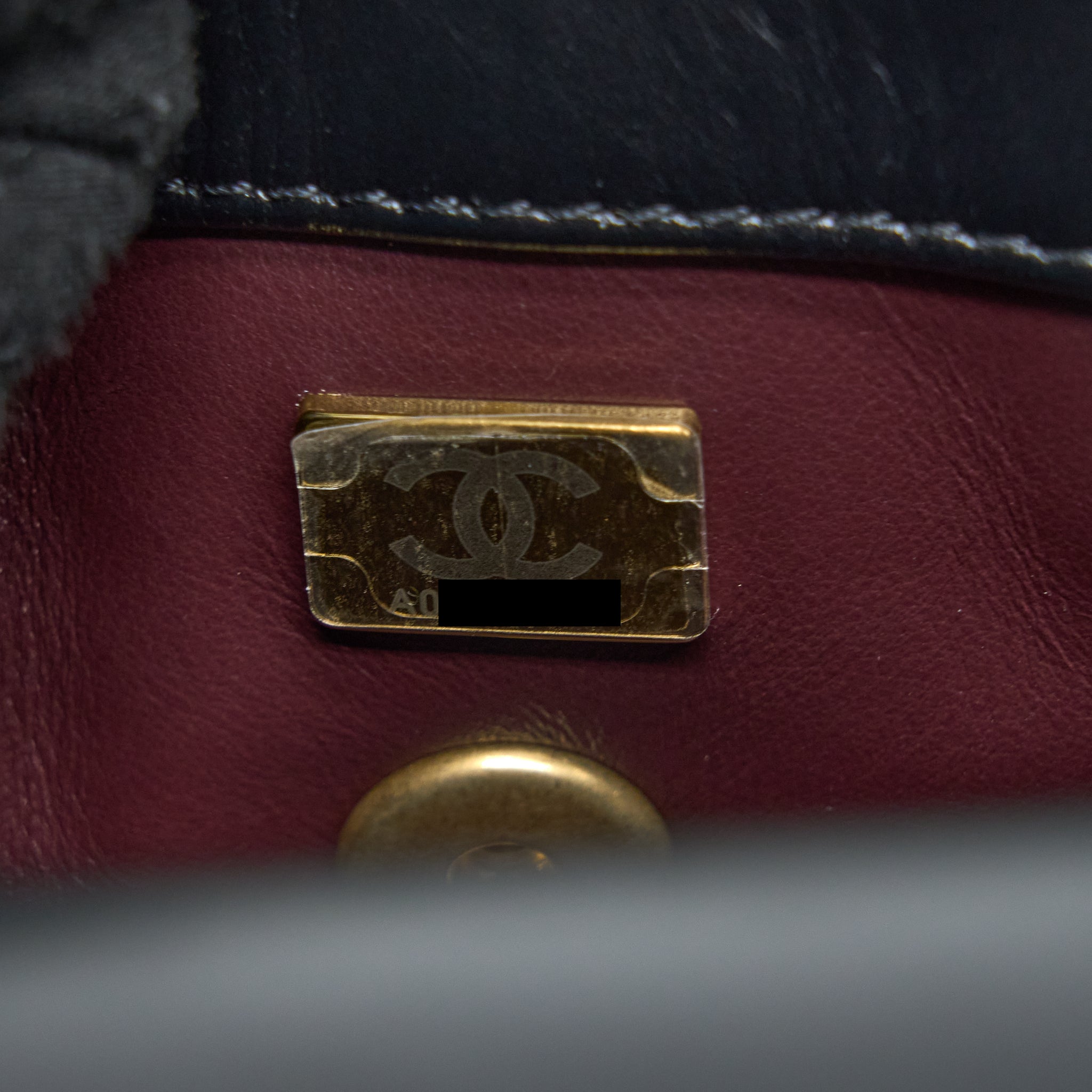 Chanel 22A Mini Coco Handle with Detailed Letter Handle Calfskin Black Brushed GHW (Microchip) - Image 16