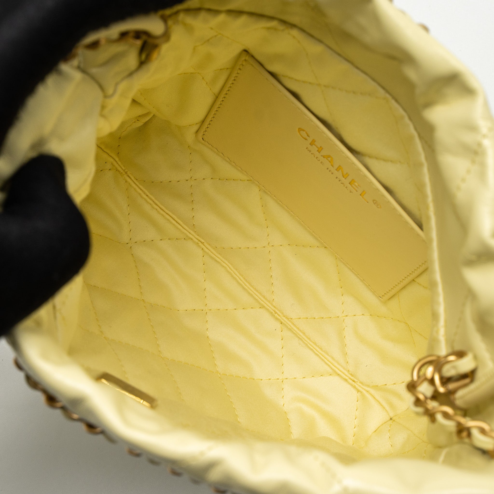 Chanel 23S Mini 22 Bag Shiny Calfskin Light Yellow Brushed GHW (Microchip) - Image 6