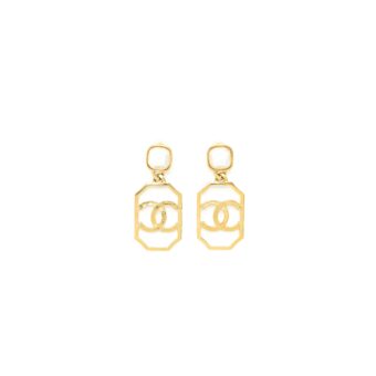 Chanel Giant CC Logo Dropped/Pearl Earclips Gold Tone