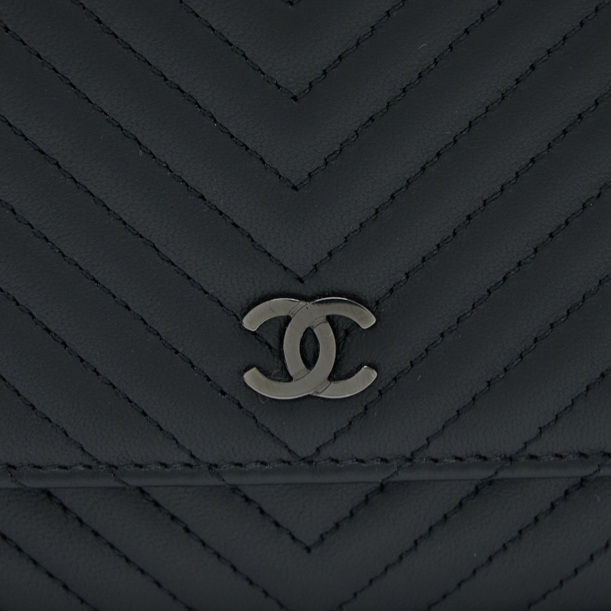Chanel Chevron Wallet On Chain Black with Black Hardware - Image 6