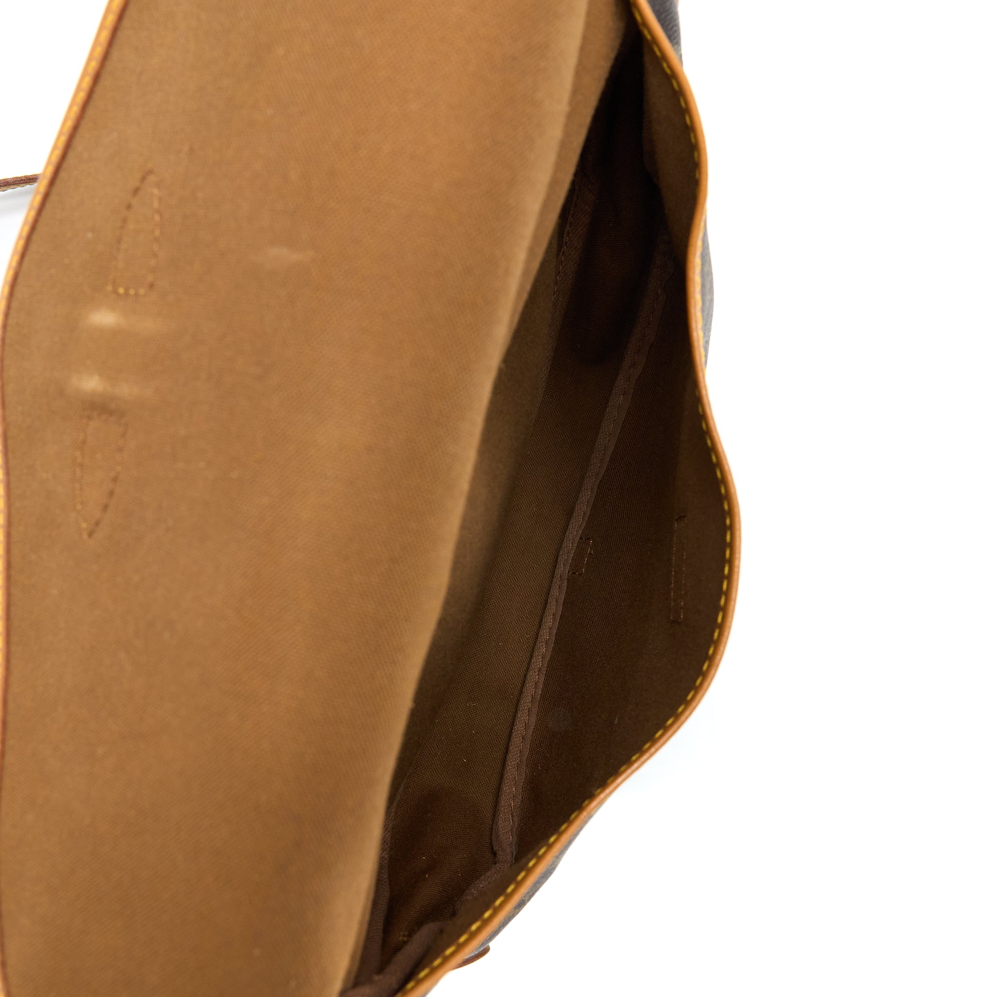 Louis Vuitton Vintage Saumur Cloth Crossbody Bag Monogram Canvas GHW - Image 7