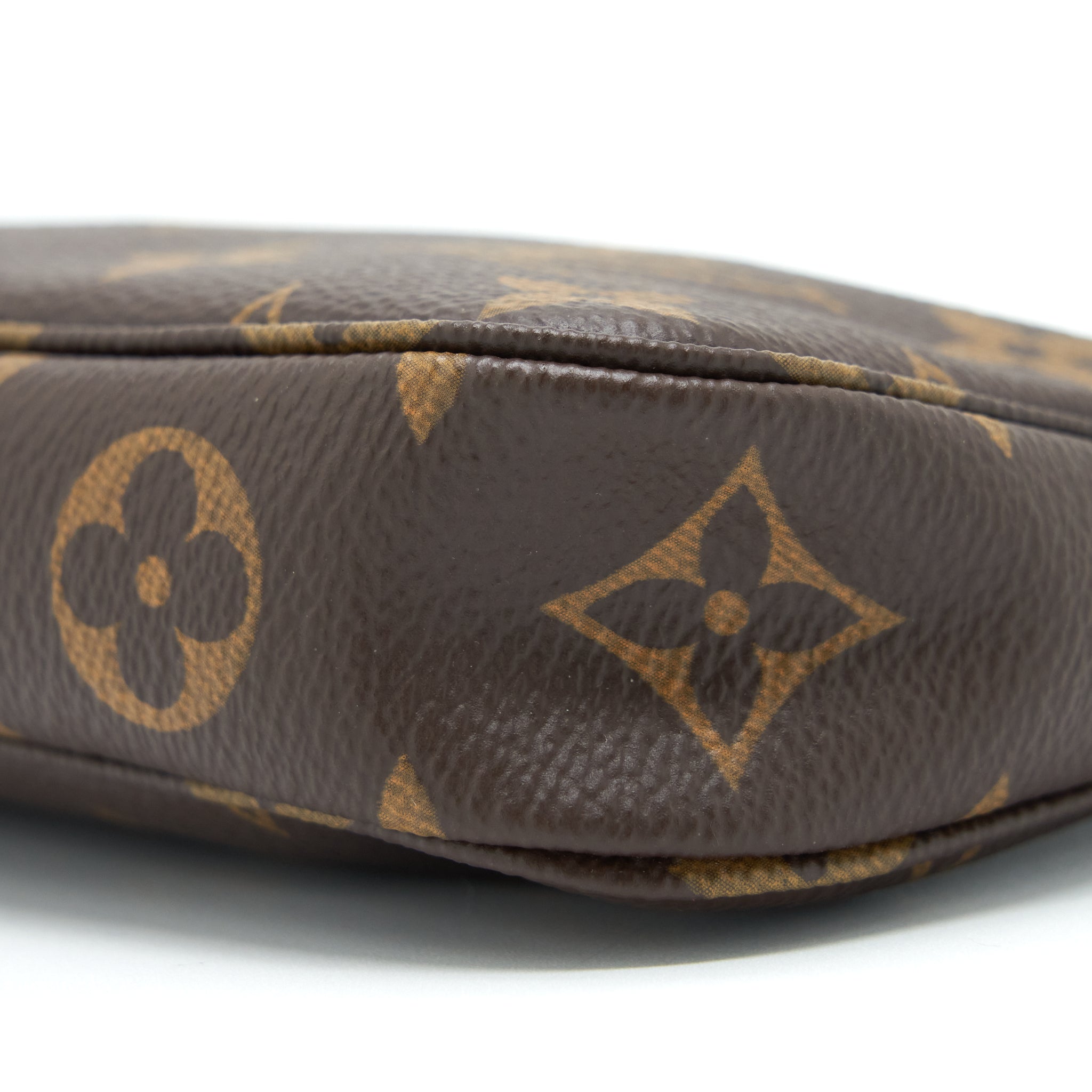 Louis Vuitton Mini Pochette Monogram Canvas Year 2020 - Image 6
