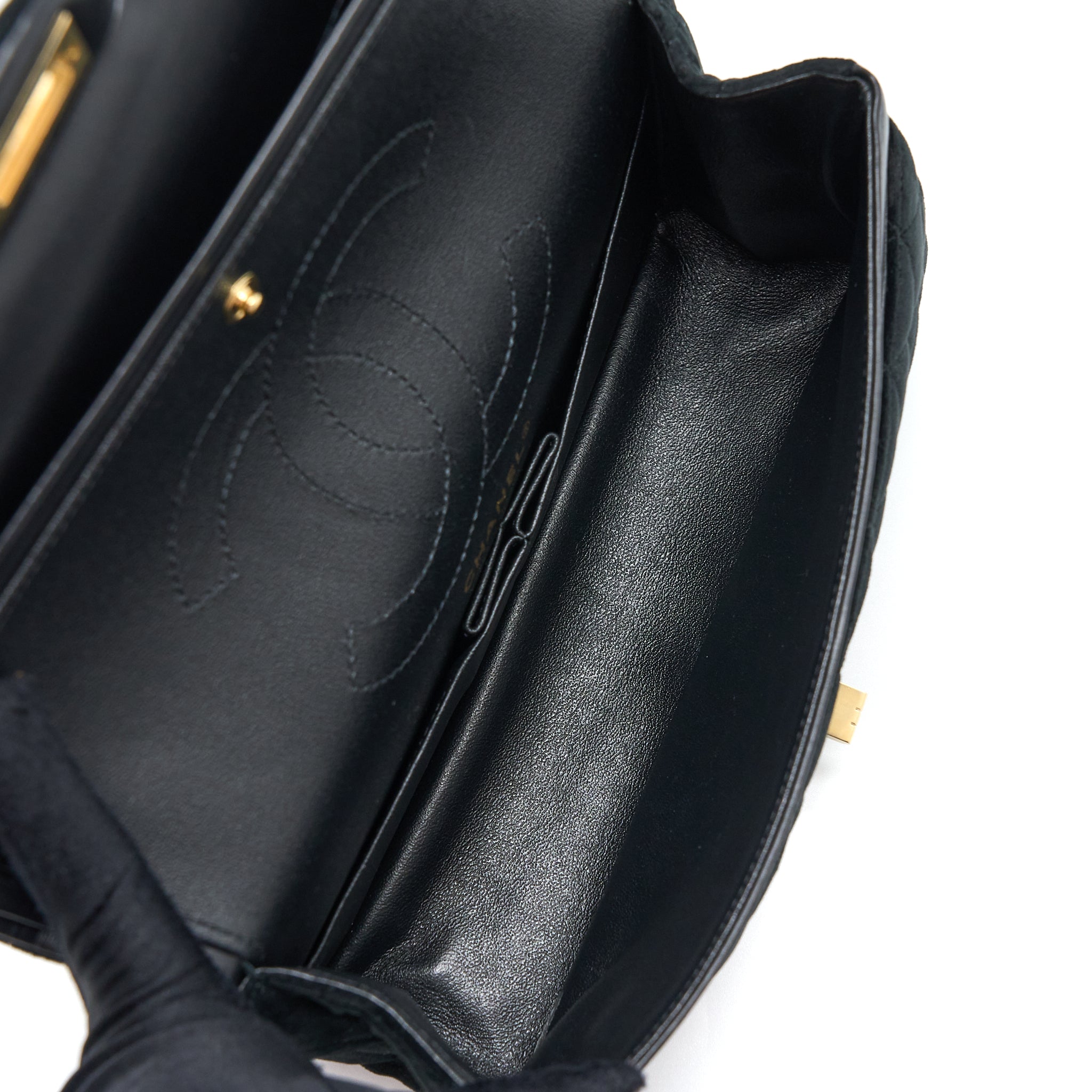 Chanel Small 2.55 Reissue Flap Bag Velvet Black GHW - Image 6