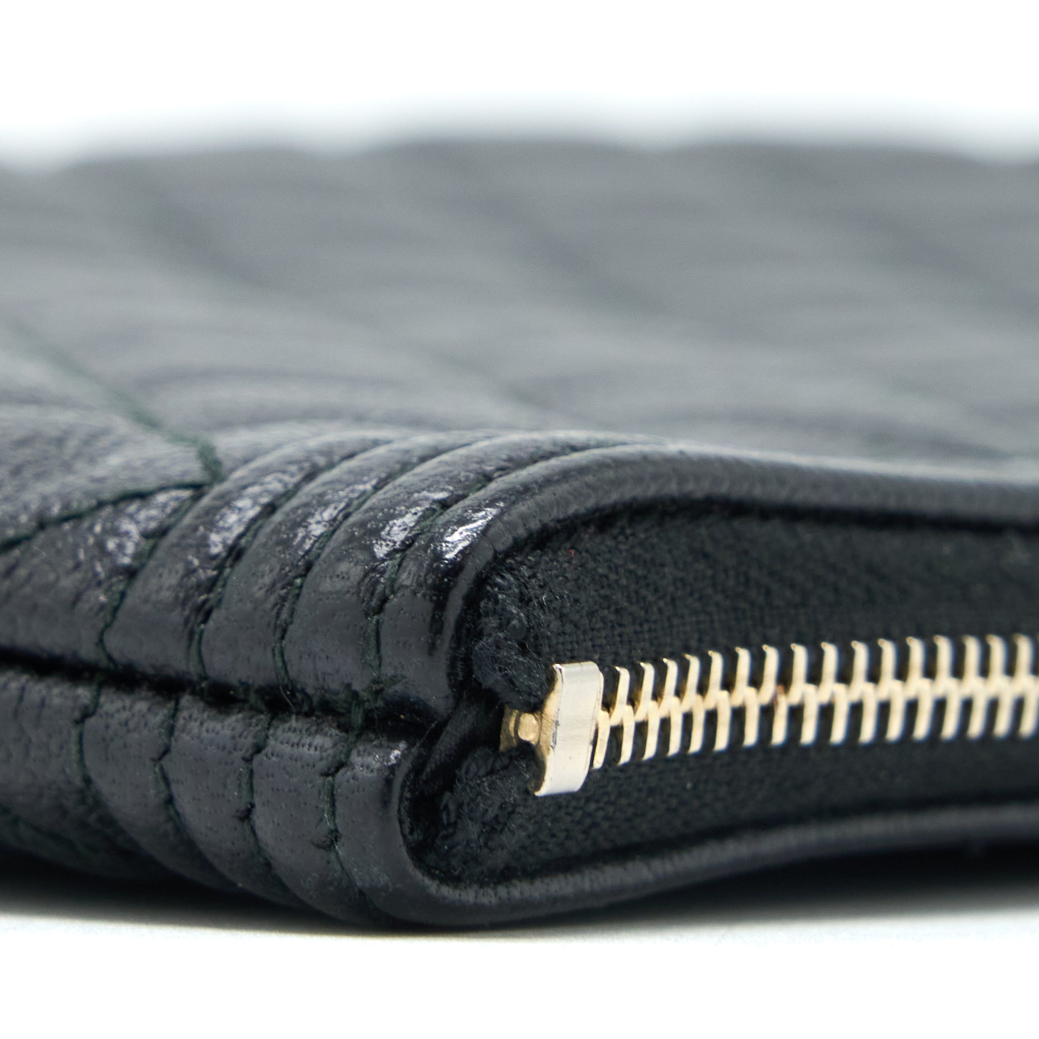Chanel Boy Clutch Caviar Black GHW - Image 6