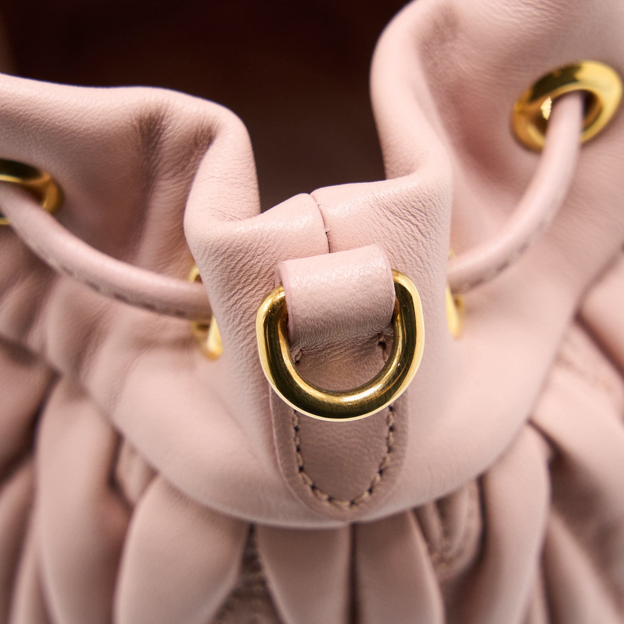 Miumiu Secchiello Matelasse Crossbody Bag Nappa Lambskin Pink GHW - Image 7