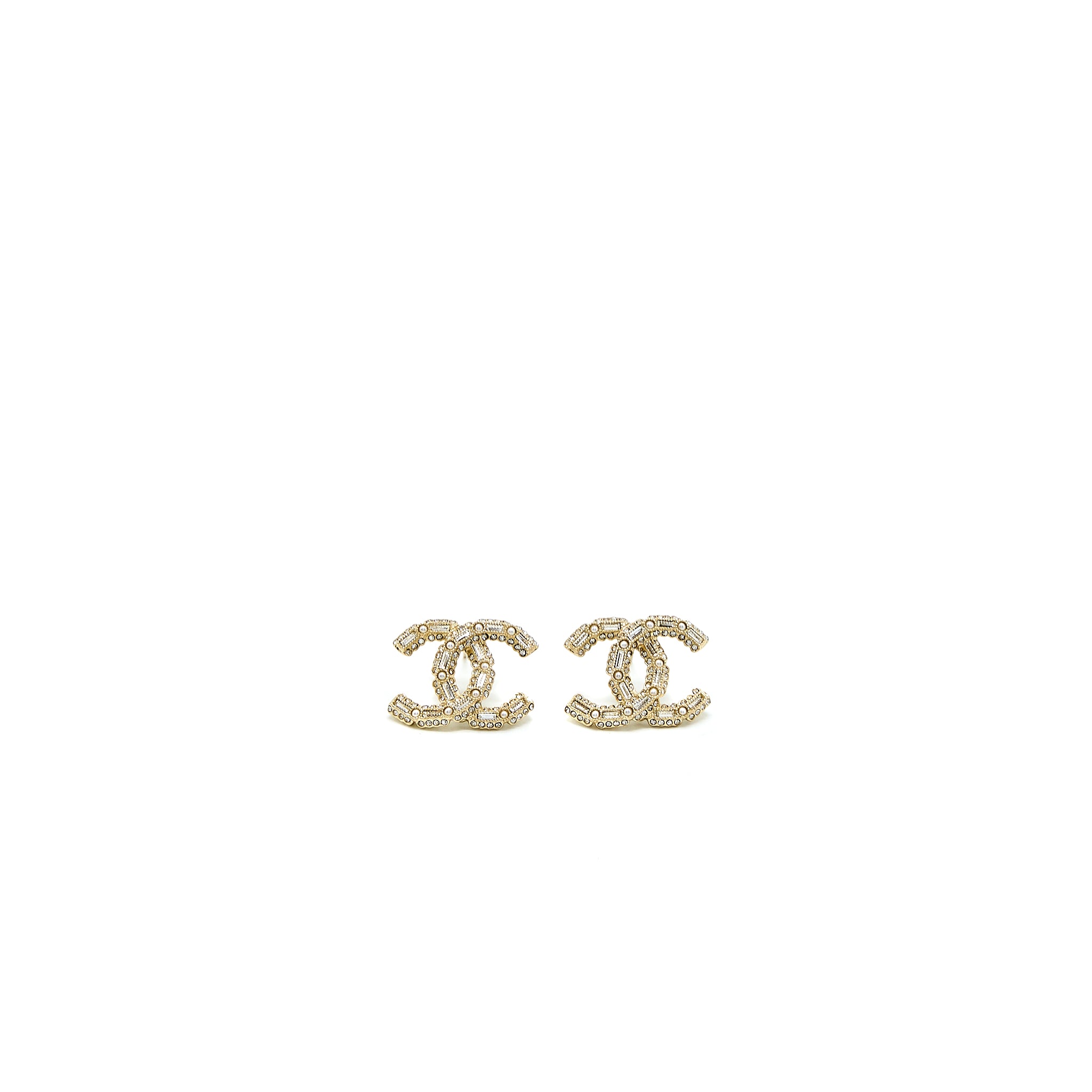 Chanel CC Logo Earring Pearl/Crystal Light Gold Tone