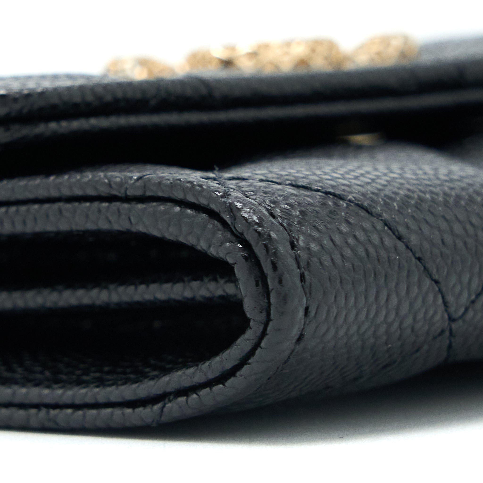 Chanel 23P Detail Logo Flap Card Holder Caviar Black LGHW (Microchip) - Image 5