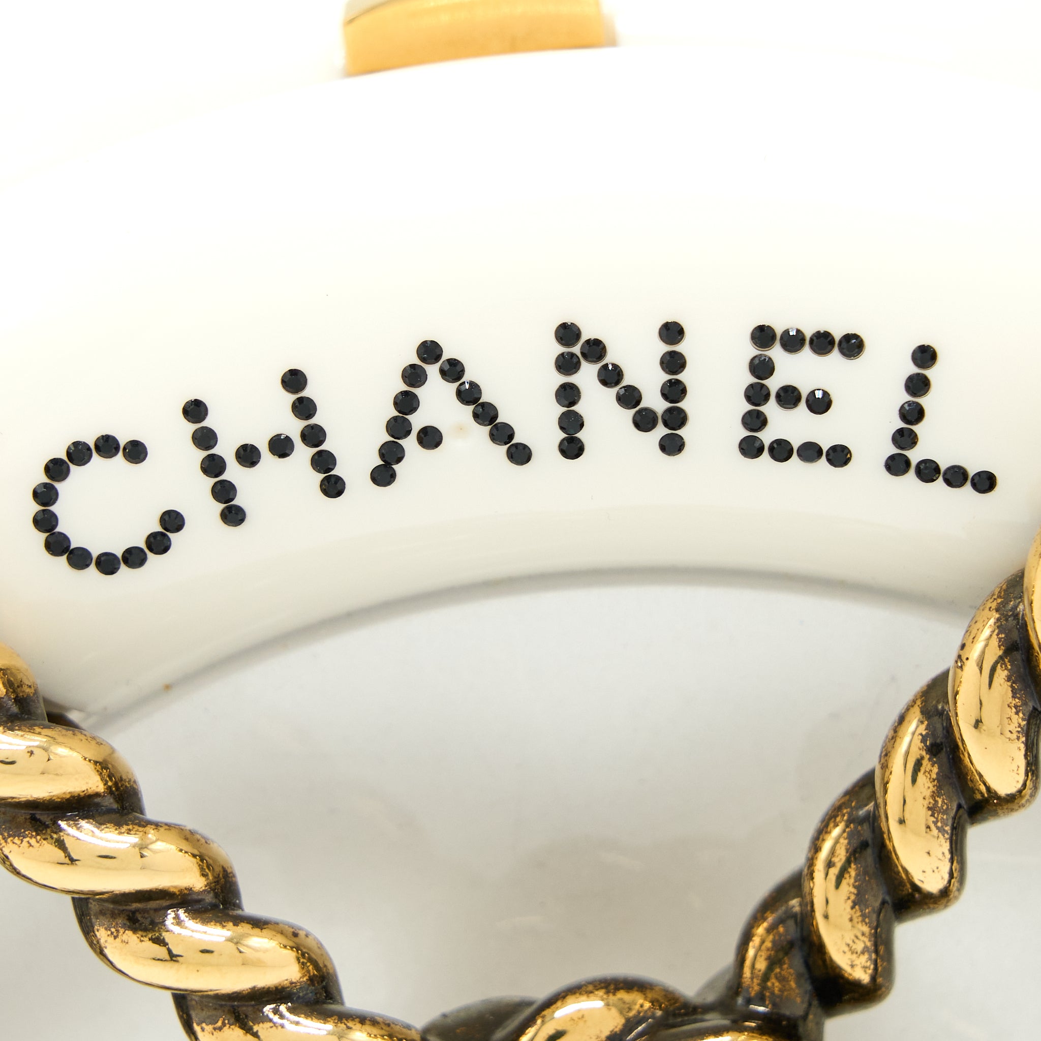 Chanel Runway White Crystal Round Evening Clutch Shoulder Bag Box GHW - Image 7