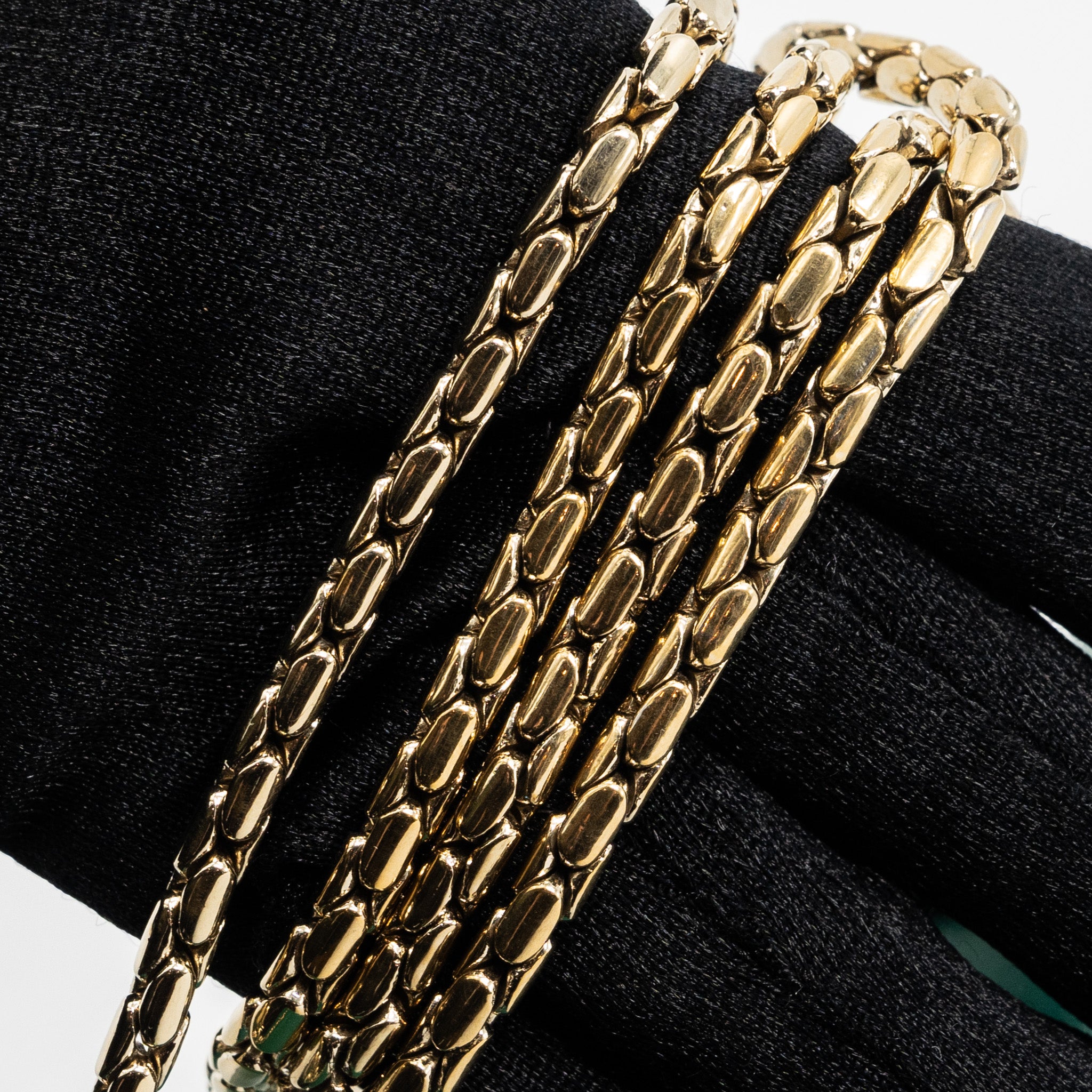 Bvlgari Serpenti Forever Chain Bag Calfskin Green LGHW - Image 9