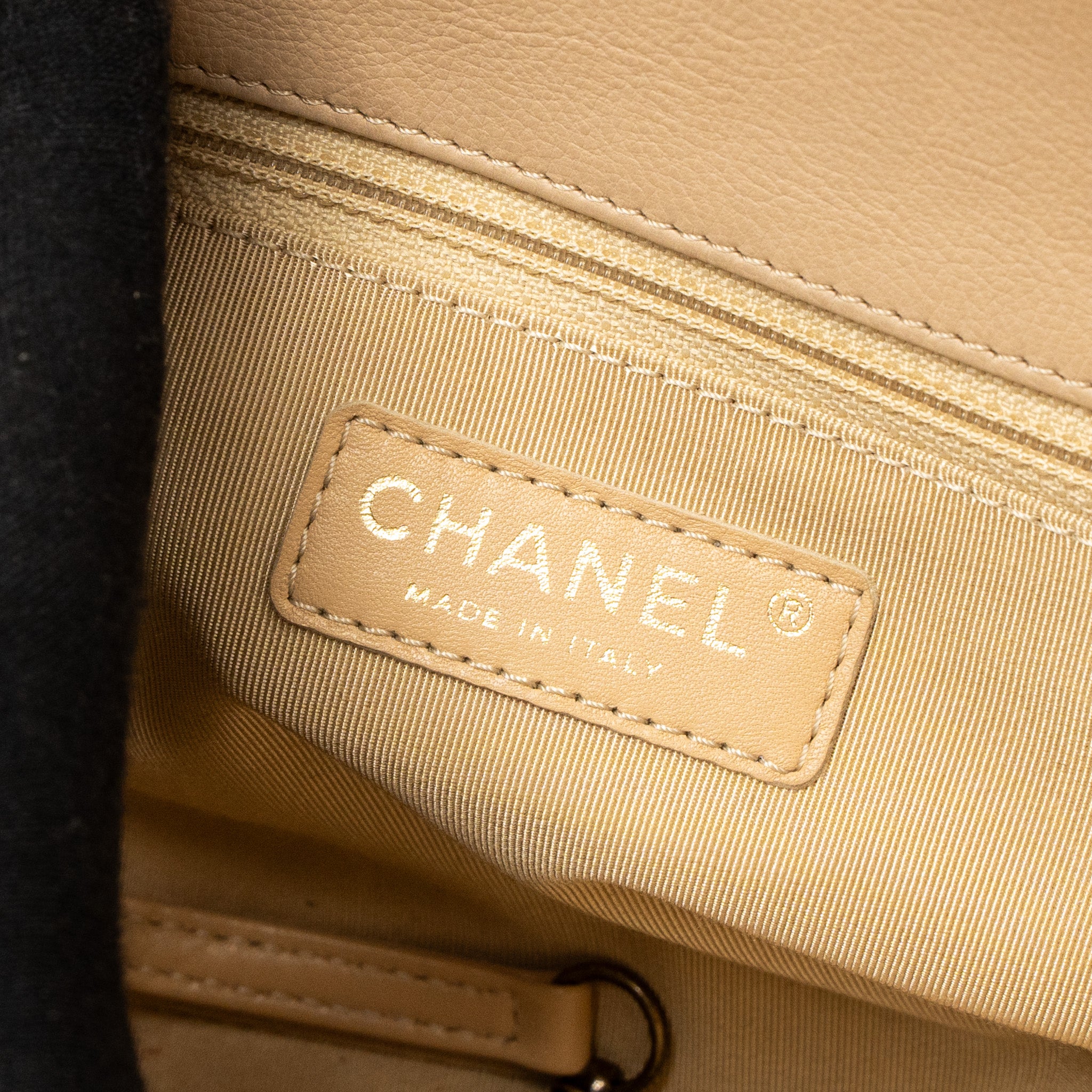 Chanel Shopping Tote Calfskin Beige GHW - Image 12