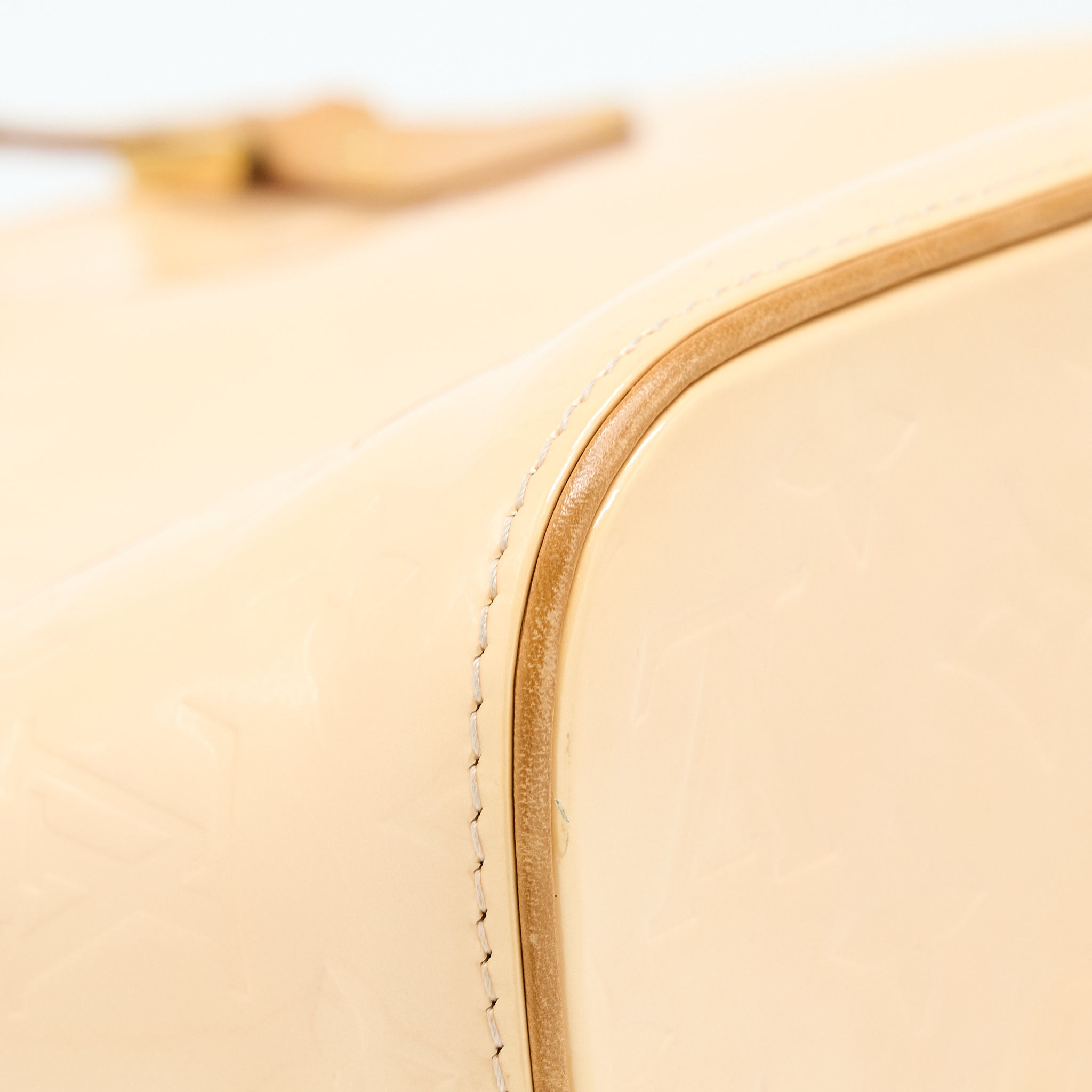 Louis Vuitton Vintage Huston Tote Vernis Beige GHW - Image 11