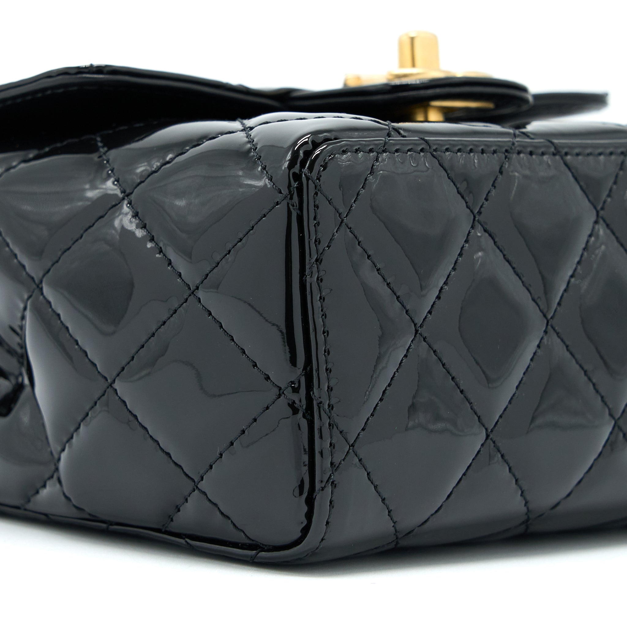 Chanel 22K Retro Classic New Square Mini Flap Bag Patent Black Brushed GHW(Microchip) - Image 9