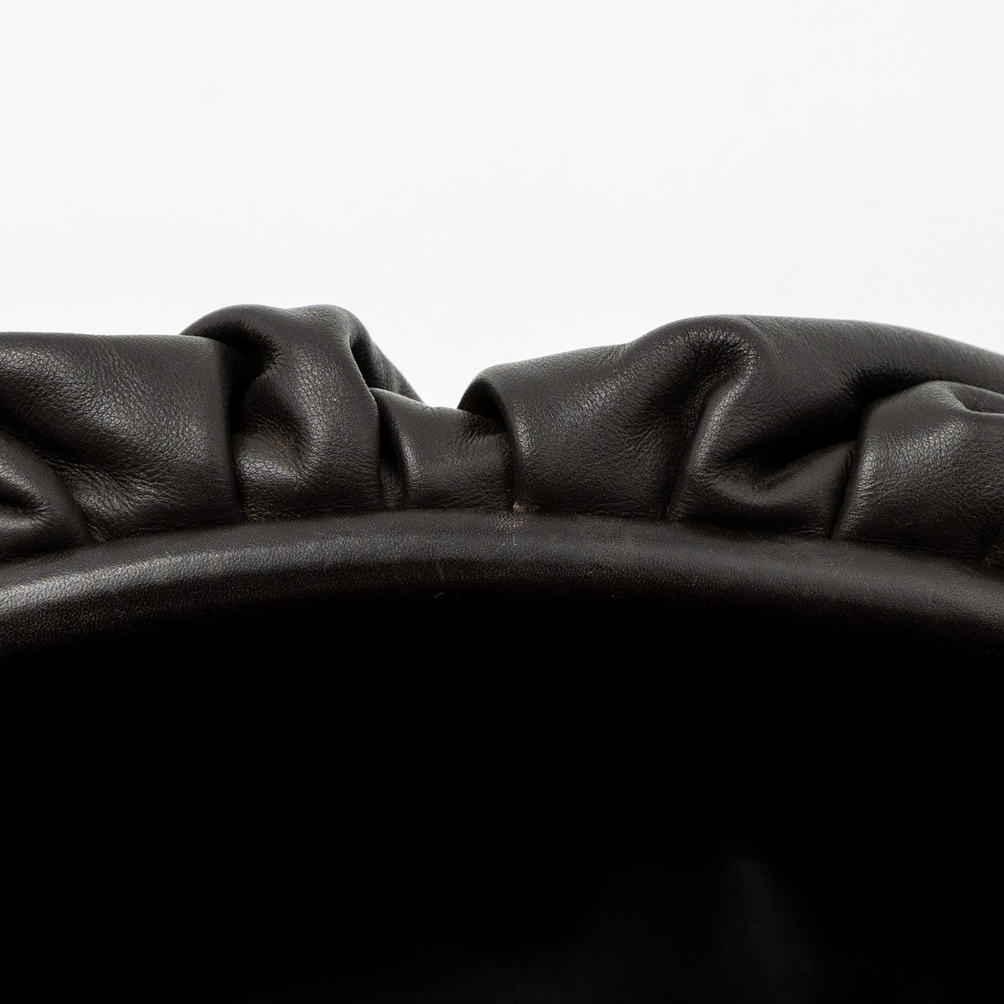 Bottega Veneta Clutch Calfskin Dark Brown GHW - Image 8