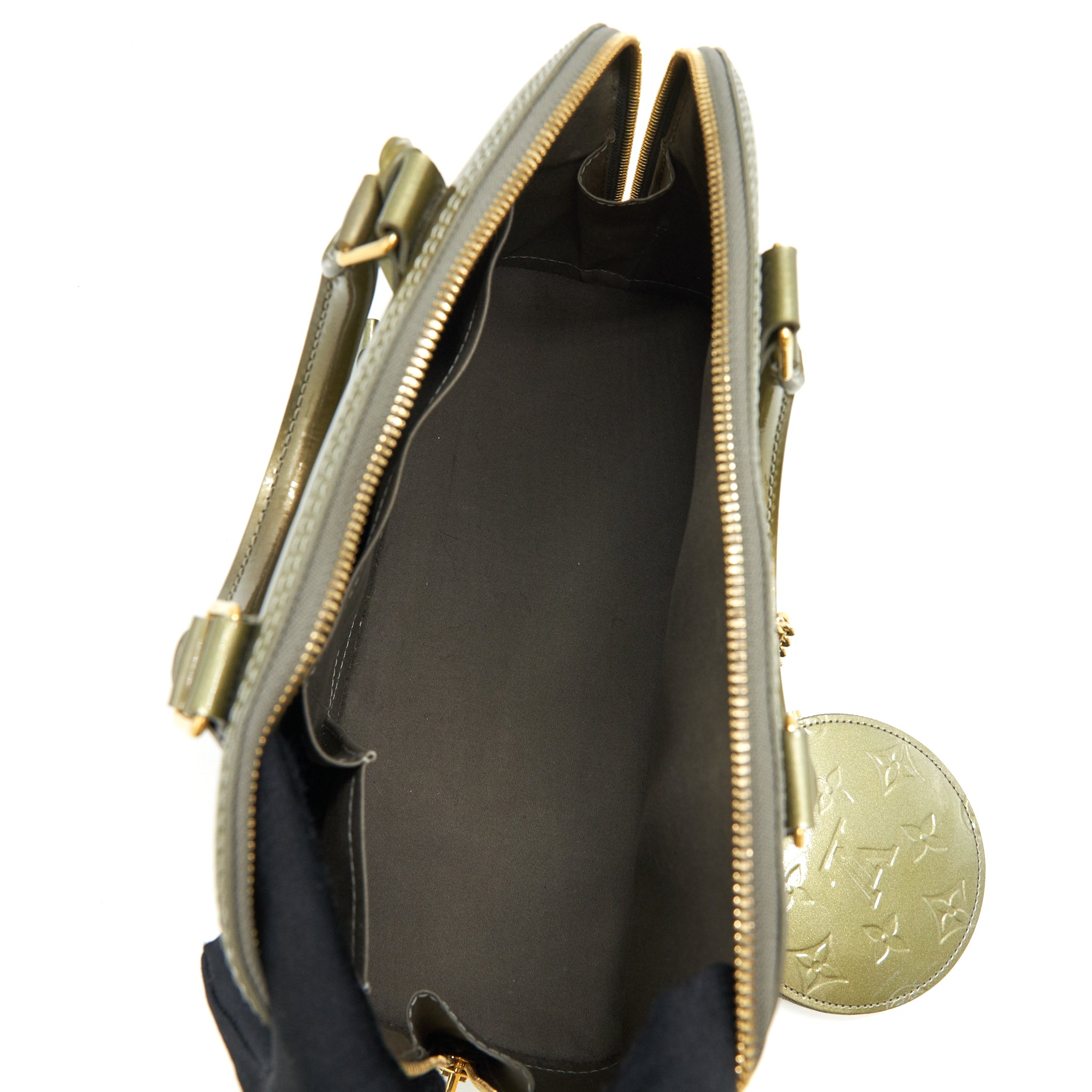 Louis Vuitton Patent ALMA PM Olive Green Wth Coin Purse Accessory - Image 6