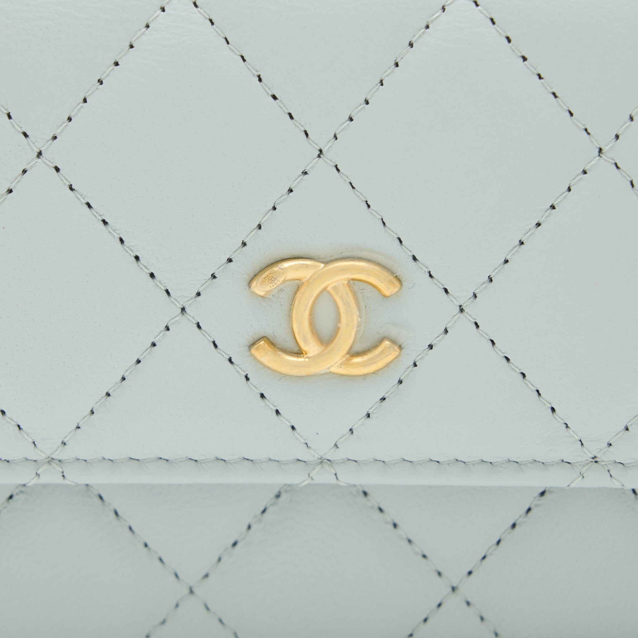 Chanel 23C Pearl Crush Mini Flap Bag Lambskin Light Grey Brushed GHW (Microchip) - Image 6