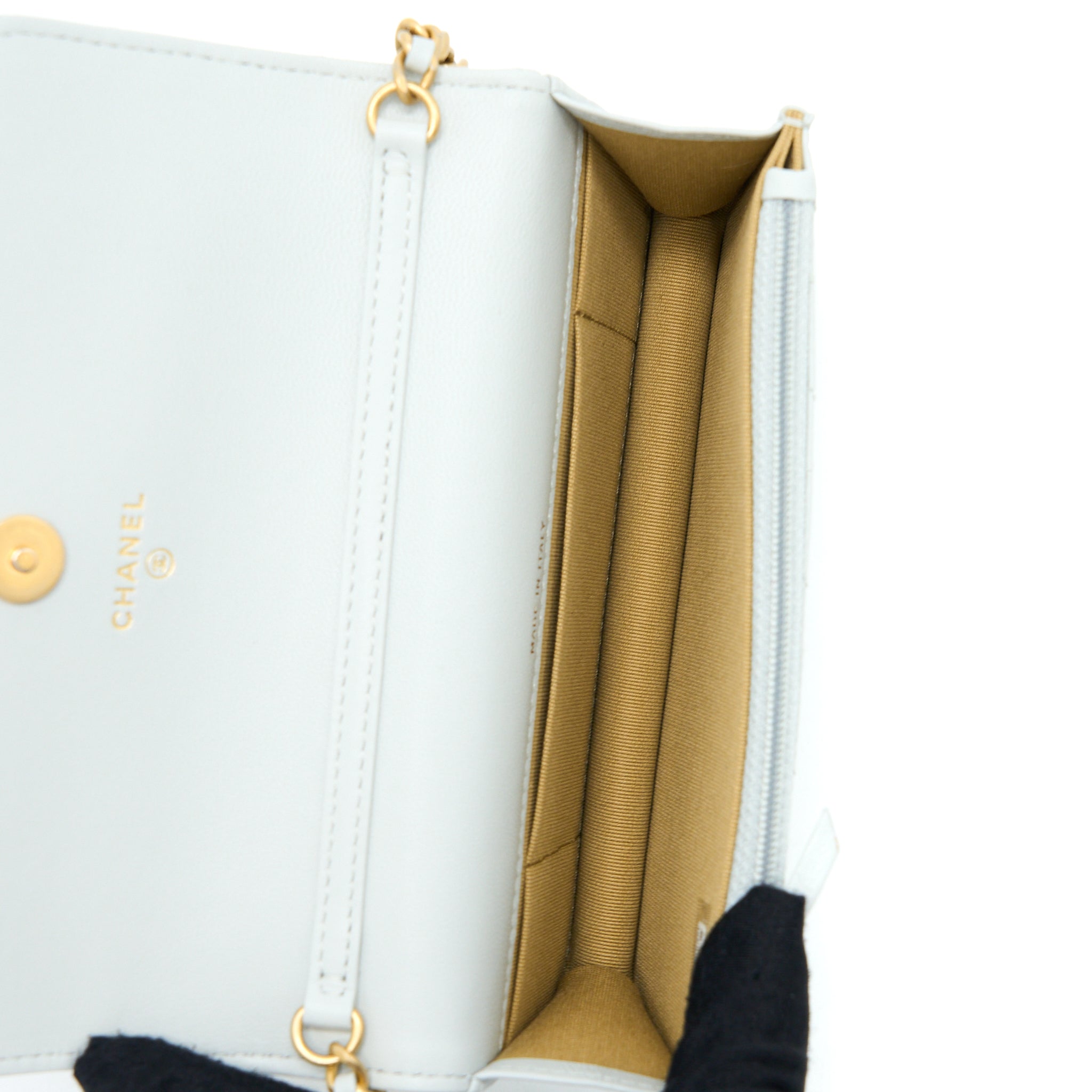 Chanel 23C Pearl Crush Mini Flap Bag Lambskin Light Grey Brushed GHW (Microchip) - Image 5