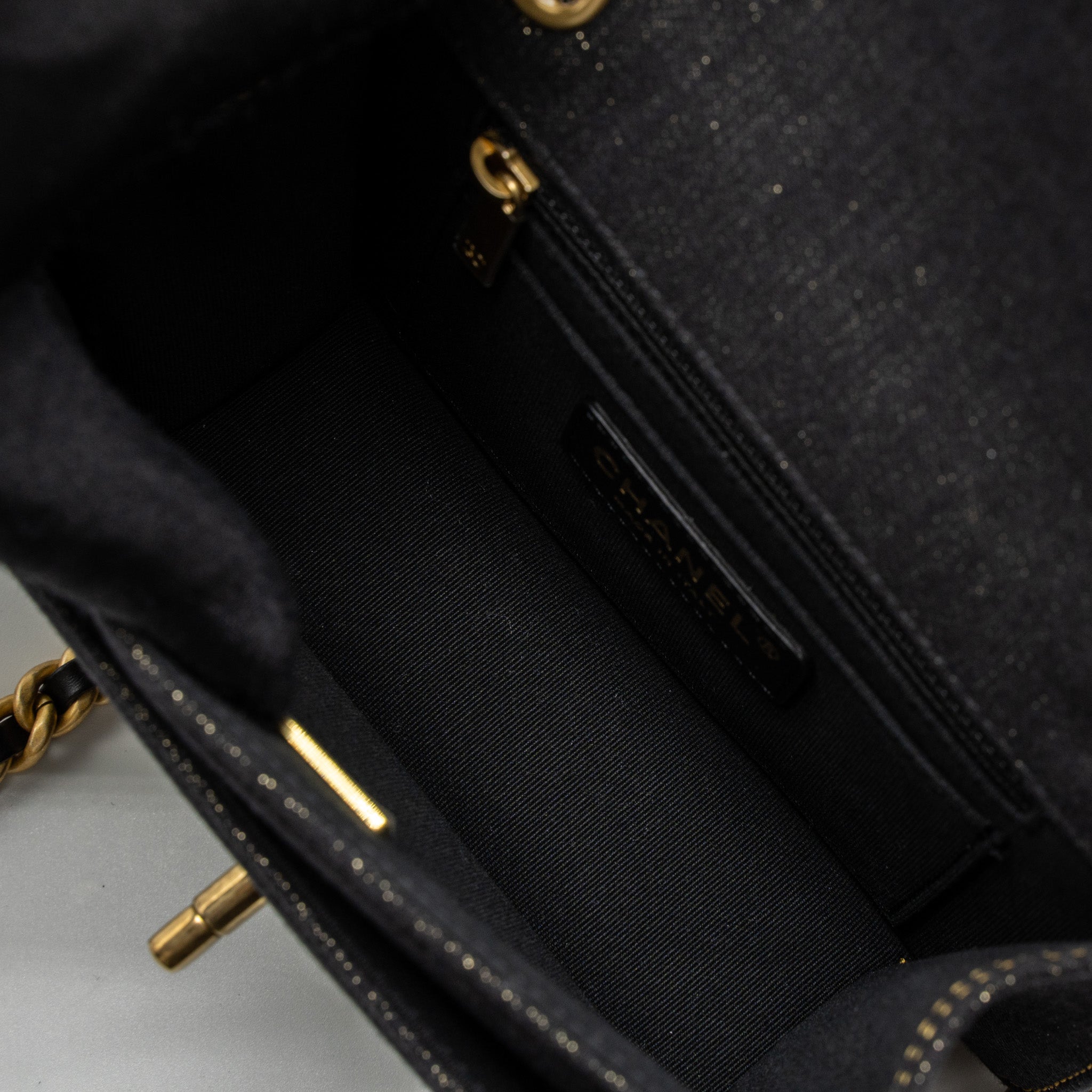 Chanel 23S Flap Bag Denim Dark Blue Brushed GHW (Microchip) - Image 7