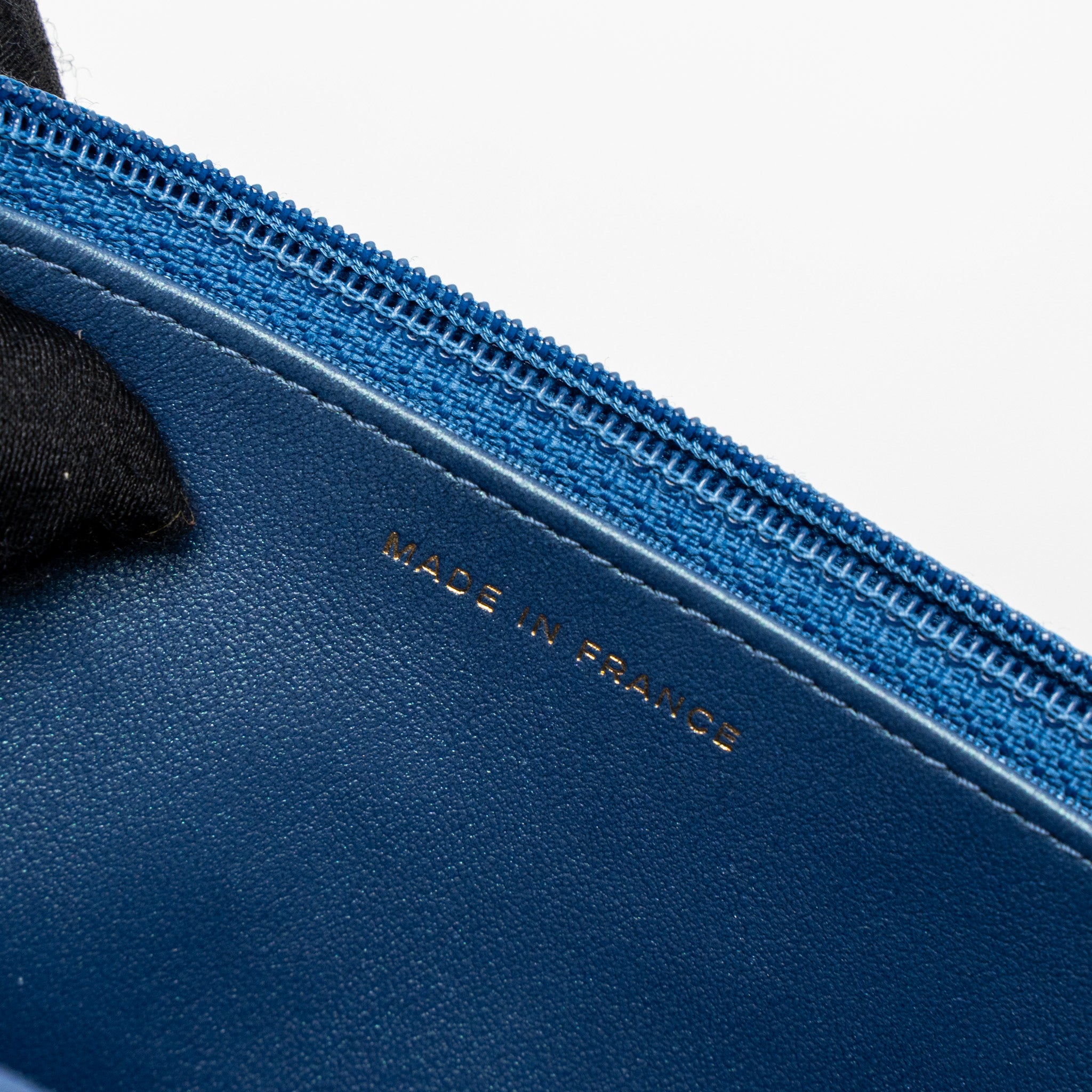 Chanel Classic Wallet On Chain Caviar Iridescent Blue LGHW - Image 13