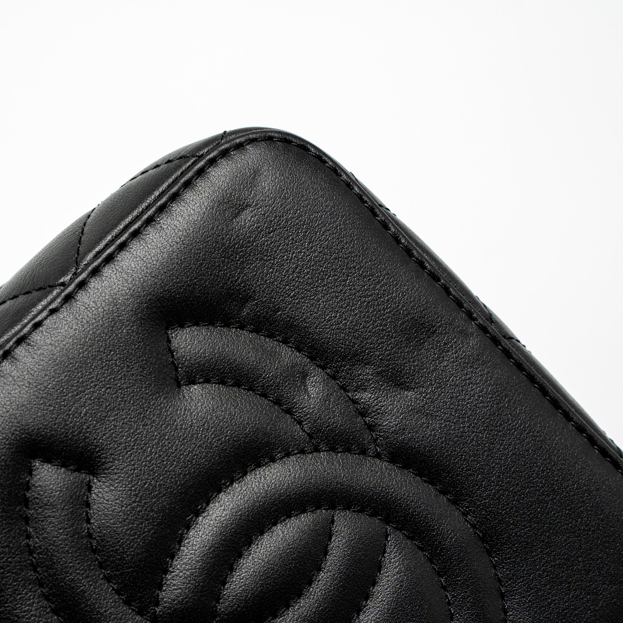 Chanel Top Handle Vanity Crossbody Bag Calfskin Black Brushed GHW (Microchip) - Image 12