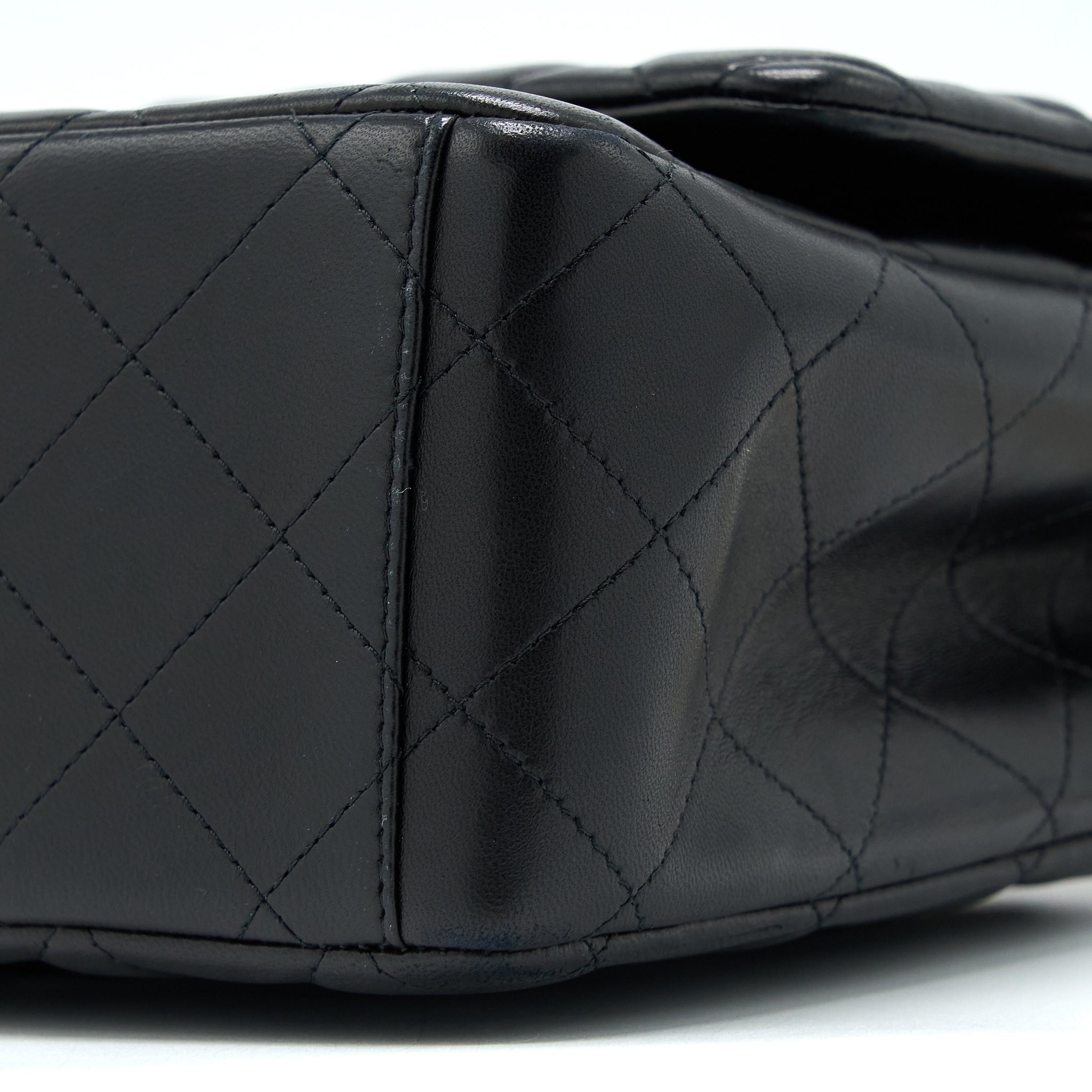 Chanel Maxi Classic Double Flap Bag Lambskin Black GHW - Image 13