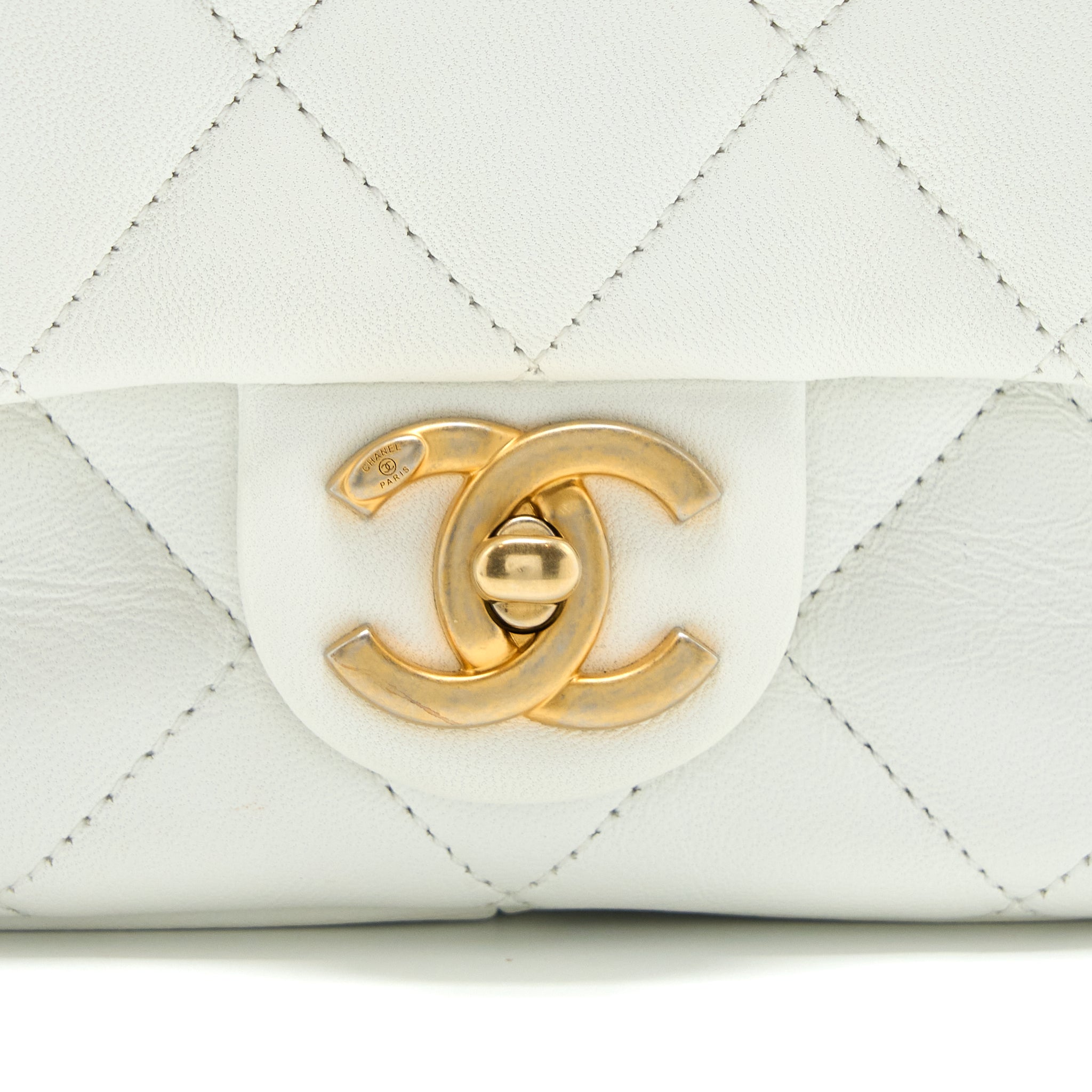 Chanel Circular Handle Quilted Flap Bag Lambskin White Brushed GHW - Image 7