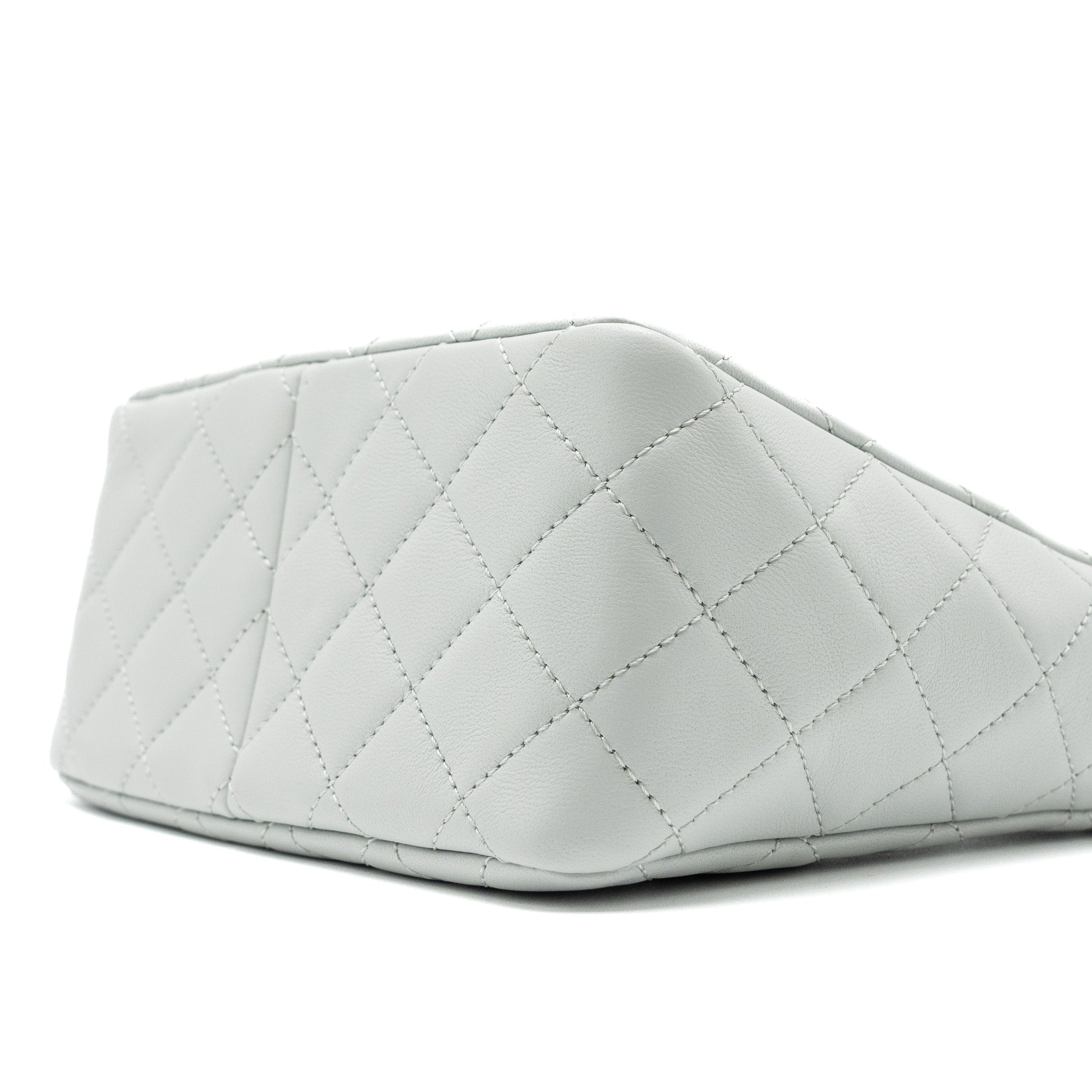 Chanel Pearl Crush Hobo Bag Lambskin Light Grey Brushed GHW (Microchip) - Image 11