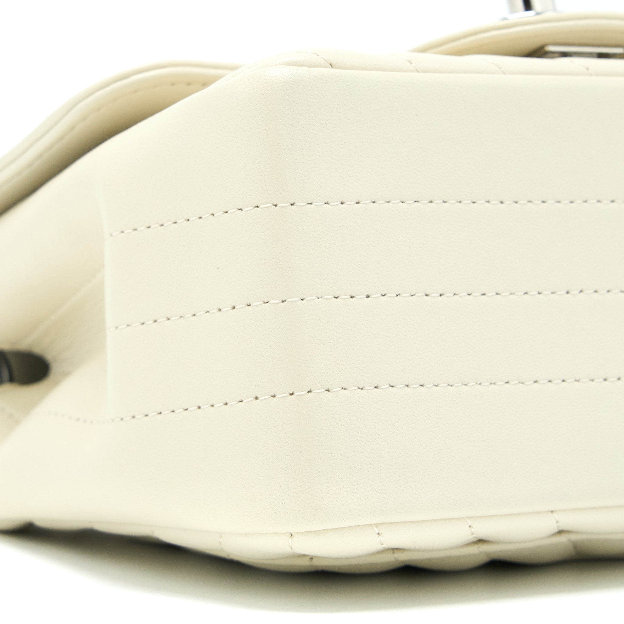 Chanel 21c Mini Square Flap Bag Chevron Lambskin Beige SHW - Image 10