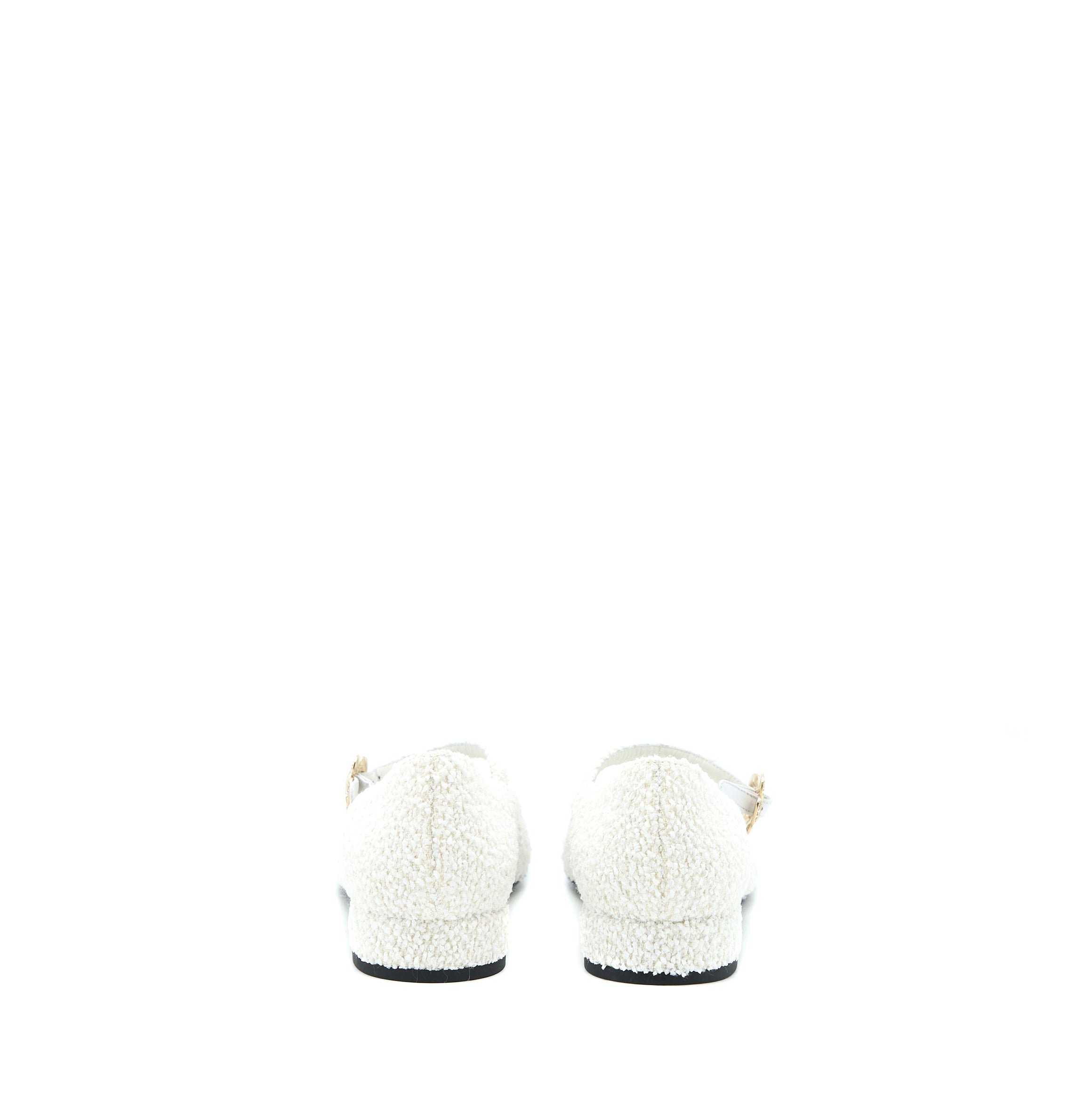 Chanel Size 39 23C Flat Shoes Fabric/Patent Black/White - Image 4