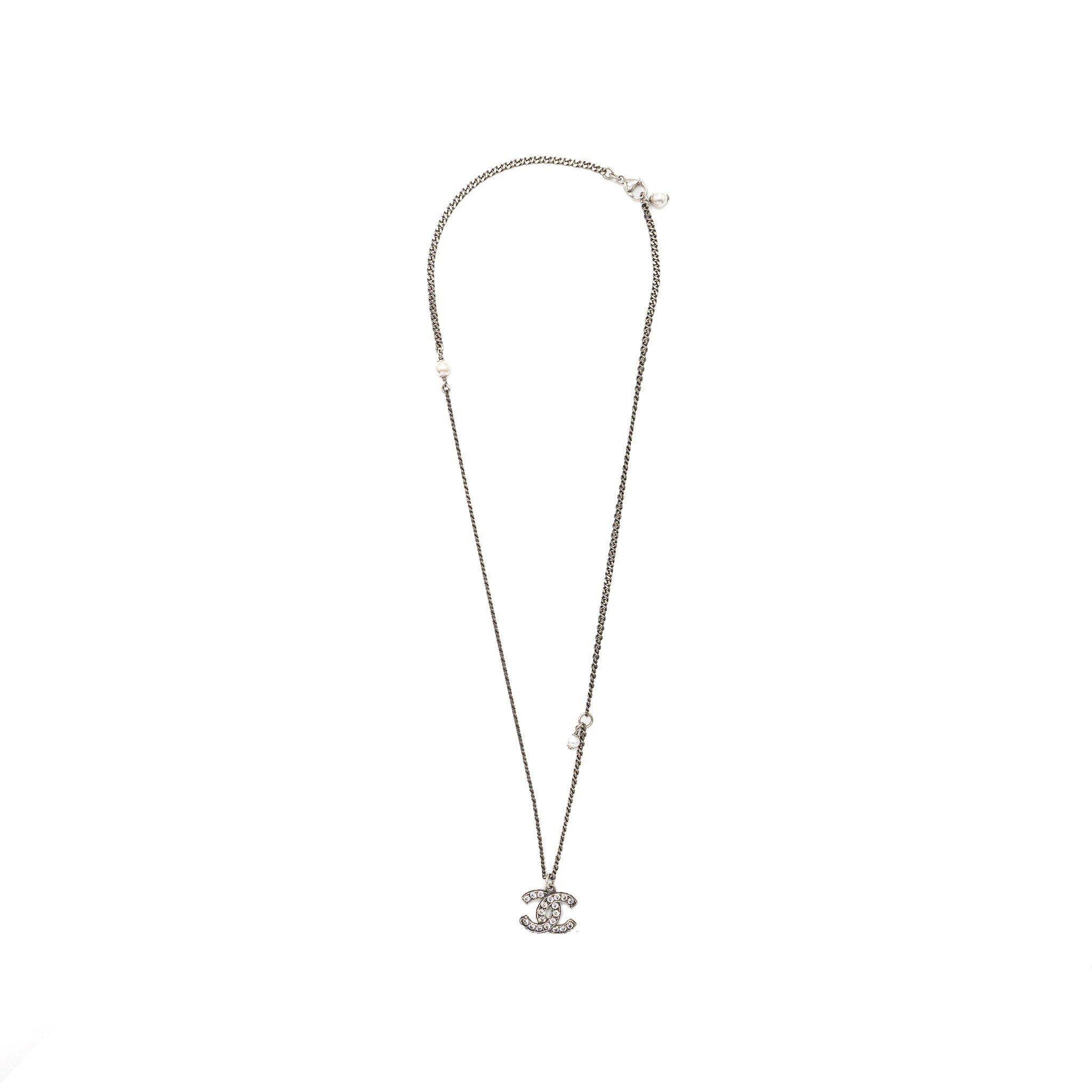 Chanel CC Logo Necklace Crystal/Pearl Ruthenium Hardware - Image 3