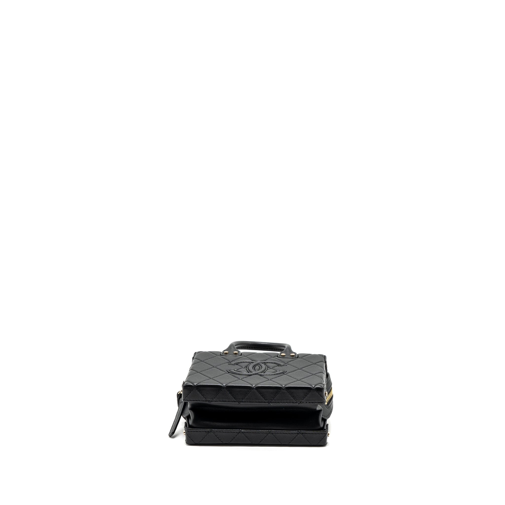 Chanel 22b Top Handle Small Vanity Case Calfskin Black GHW(Microchip) - Image 5