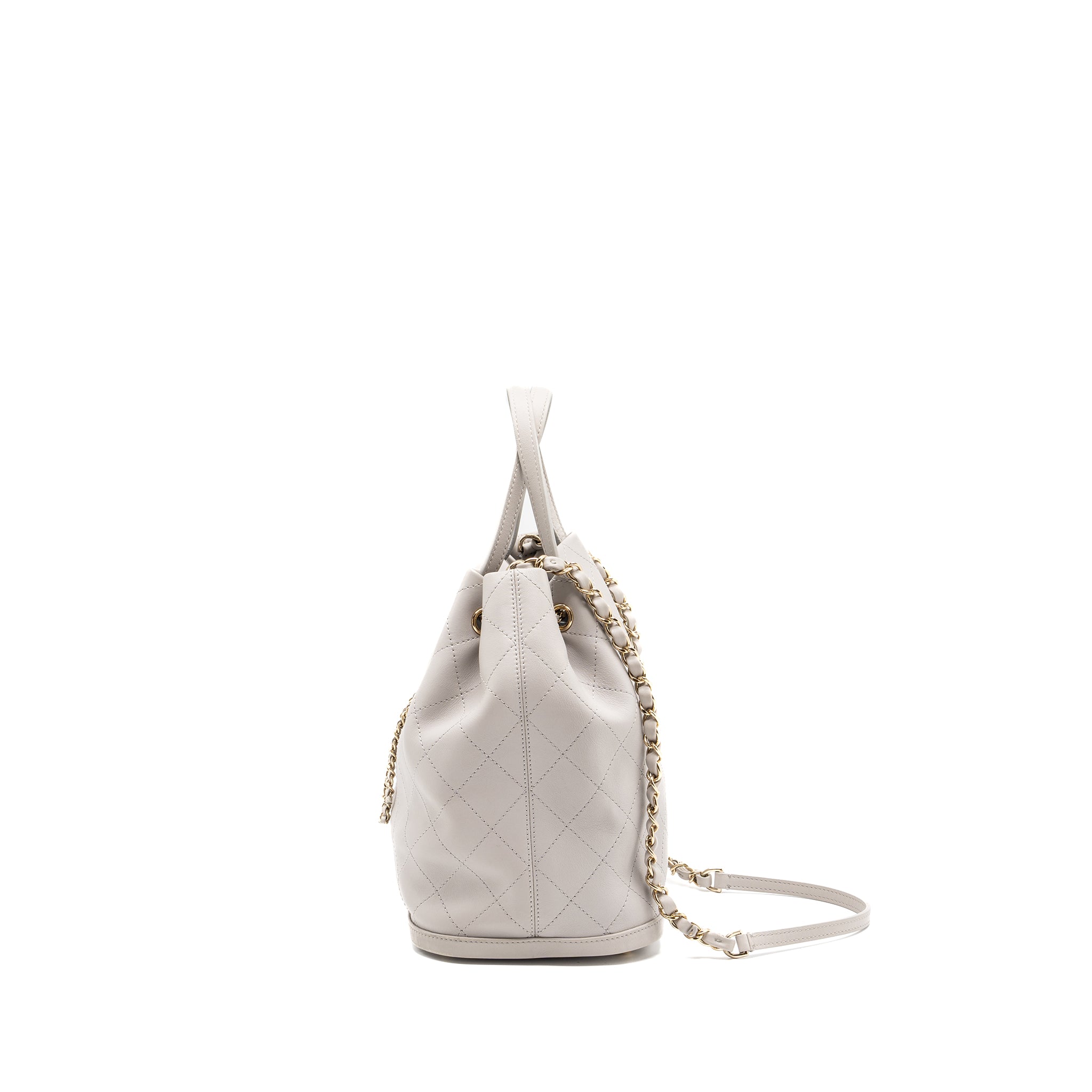 Chanel quilted bucket bag lambskin grey LGHW - Image 4