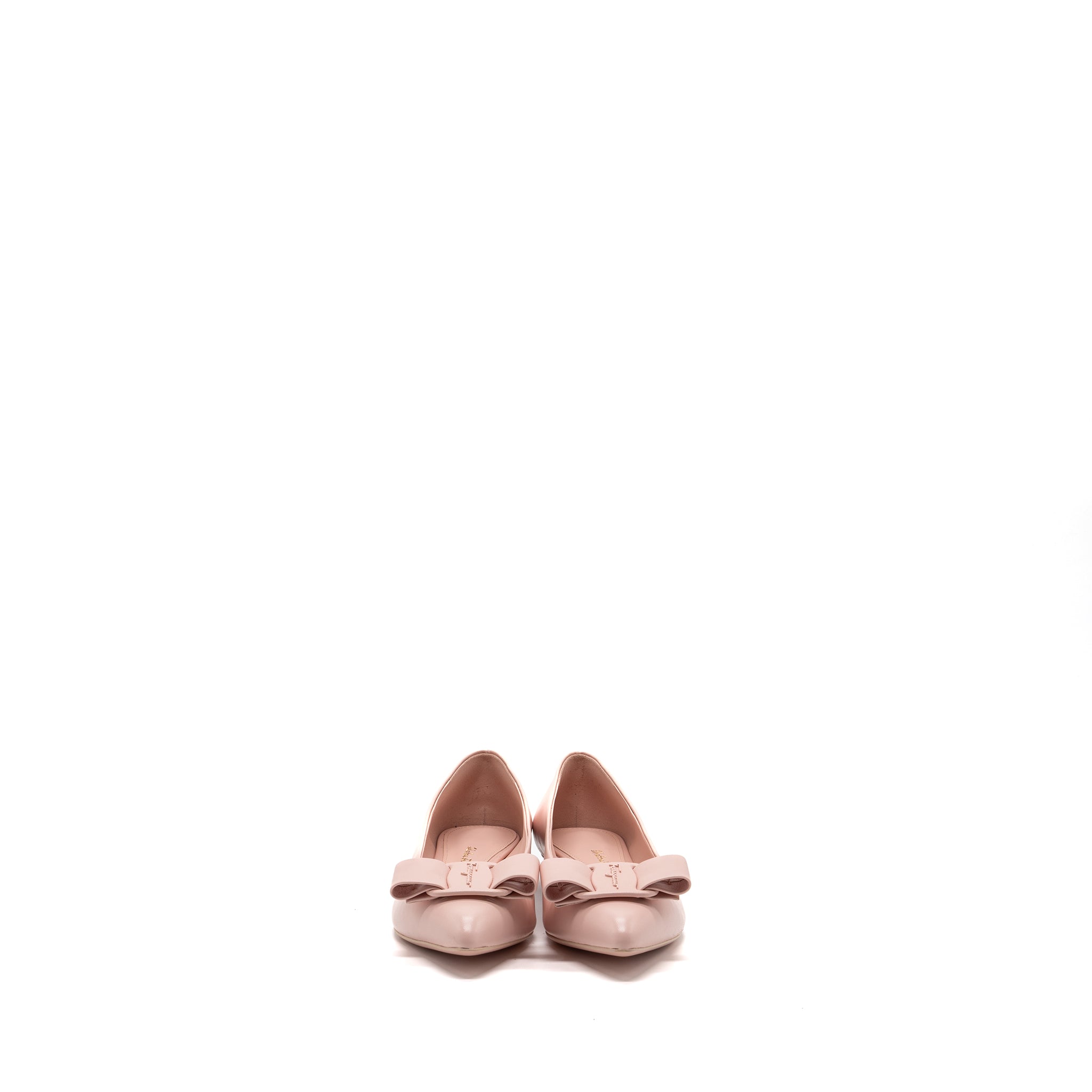 Salvatore Ferragamo Size 7.5 Viva Flats Light Pink - Image 2