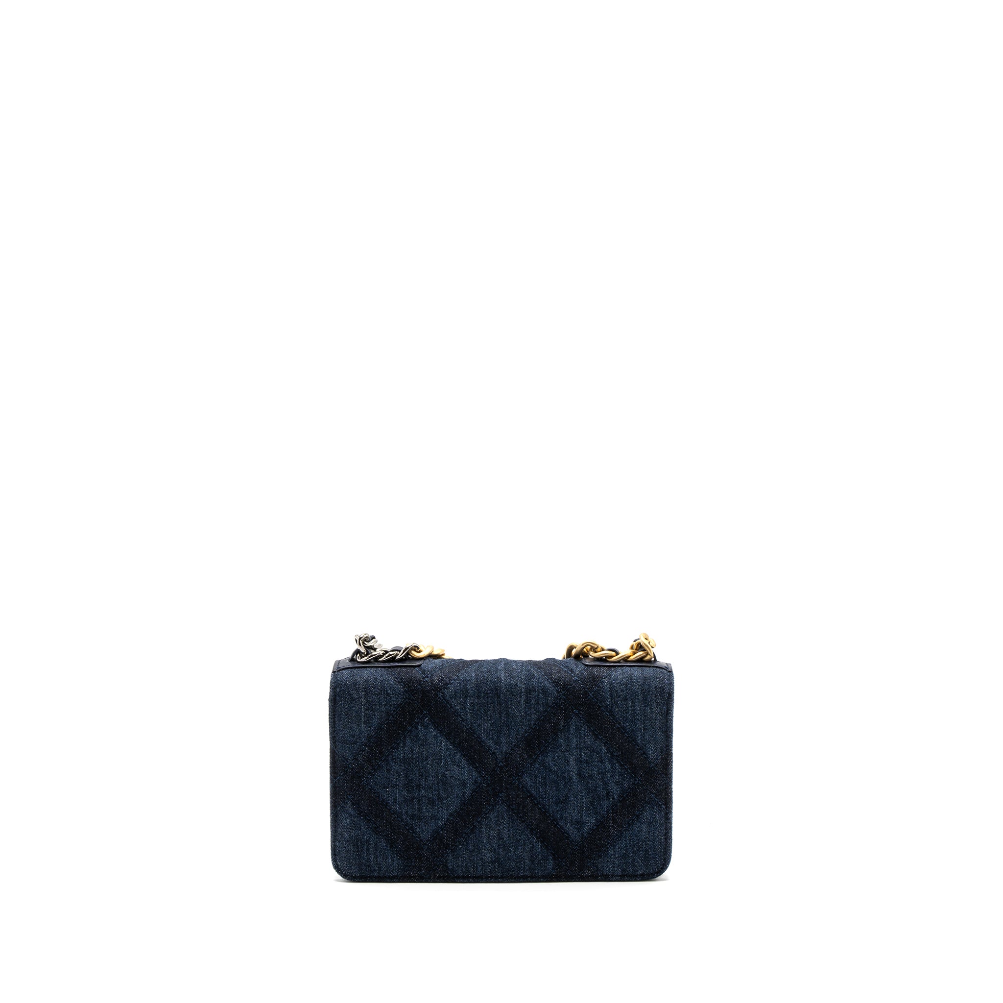 Chanel 19 wallet on chain limited denim dark blue multicolour hardware (microchip) - Image 2