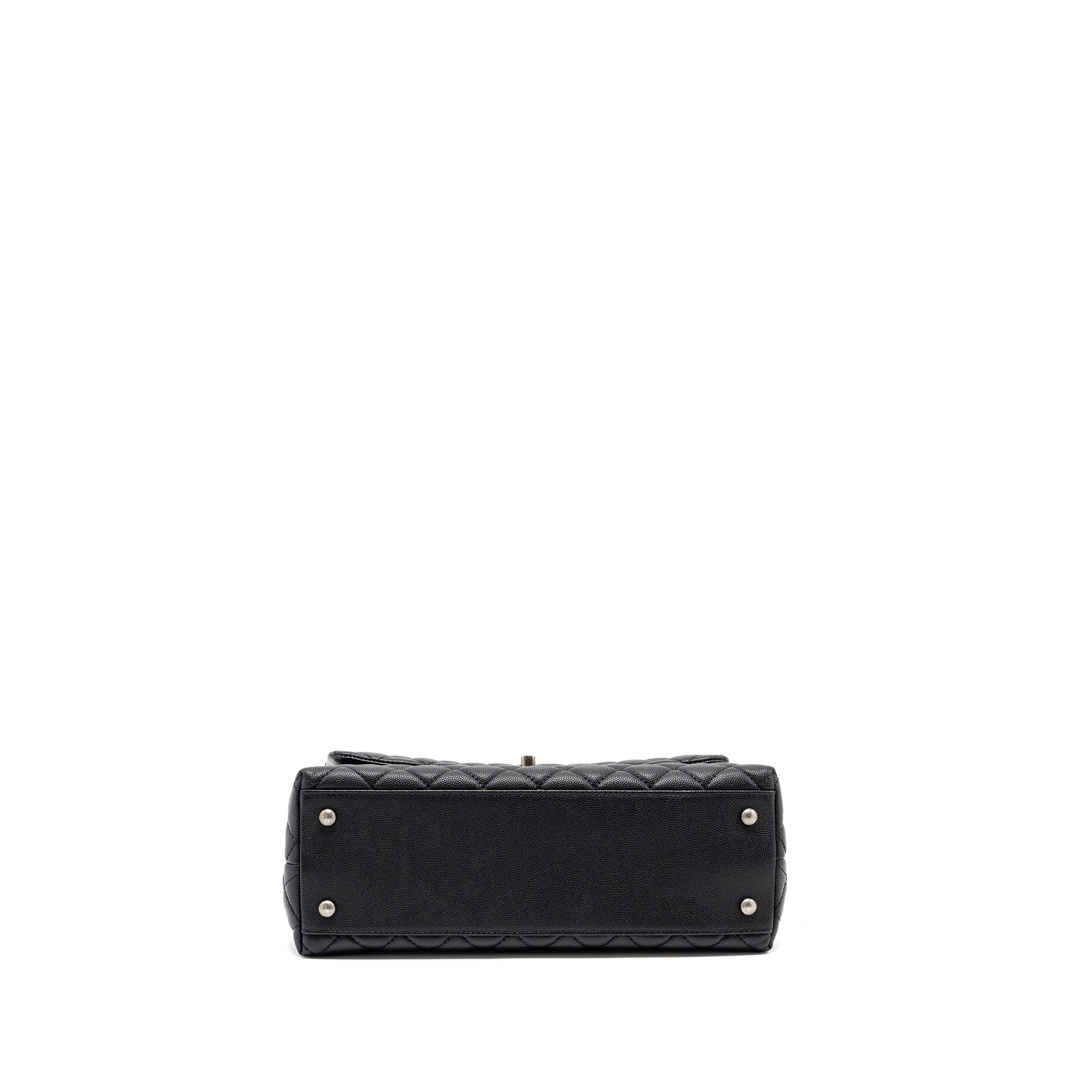 Chanel Medium Coco Handle Caviar / Lizard Handle Black Ruthenium Hardware - Image 6