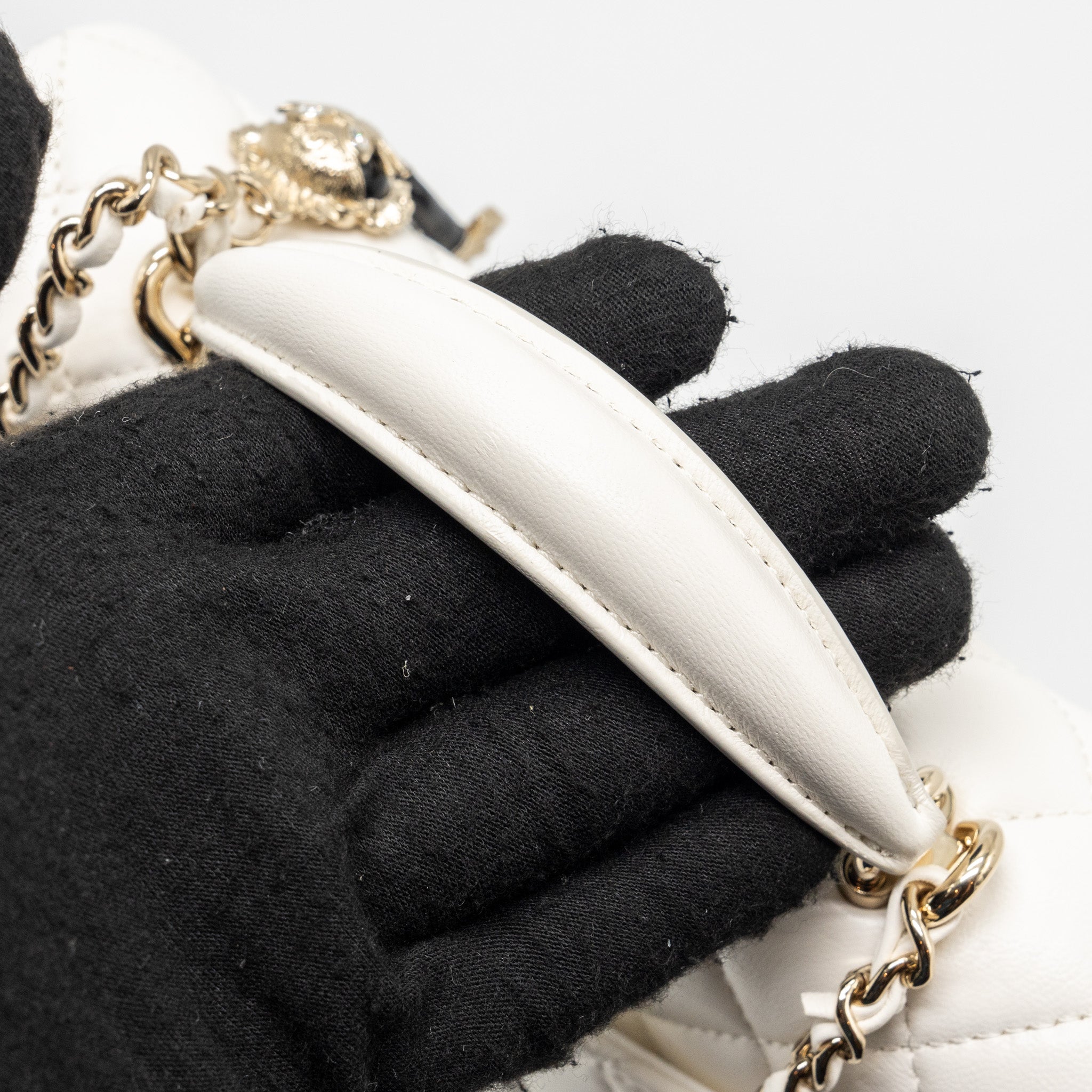 Chanel top handle mini rectangular flap bag lambskin white LGHW (Microchip) - Image 14