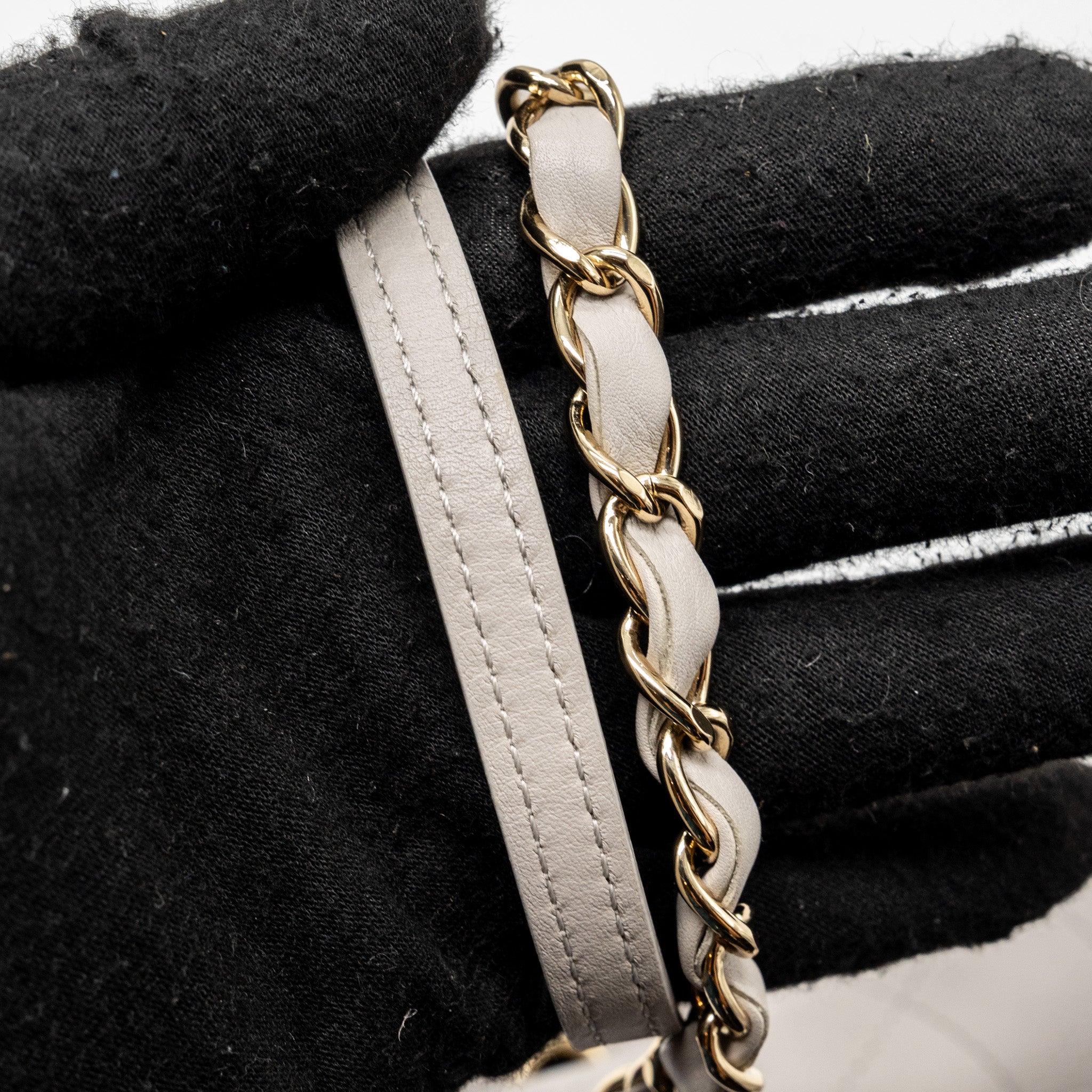 Chanel quilted bucket bag lambskin grey LGHW - Image 13